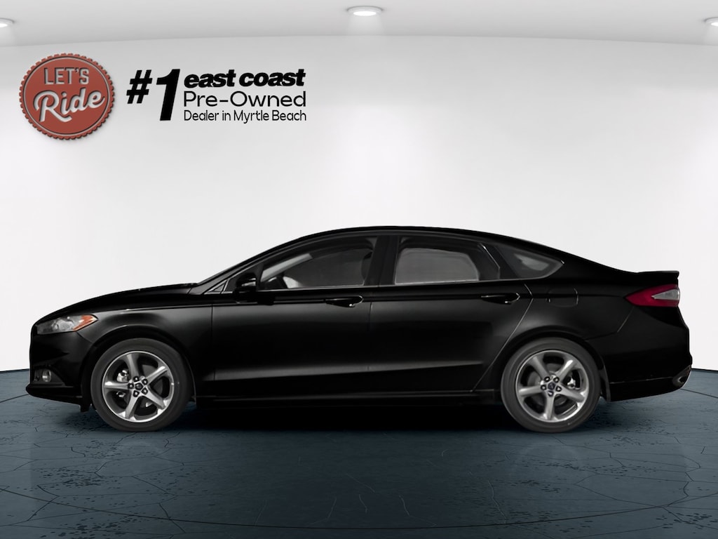 Used 2015 Ford Fusion SE Sedan