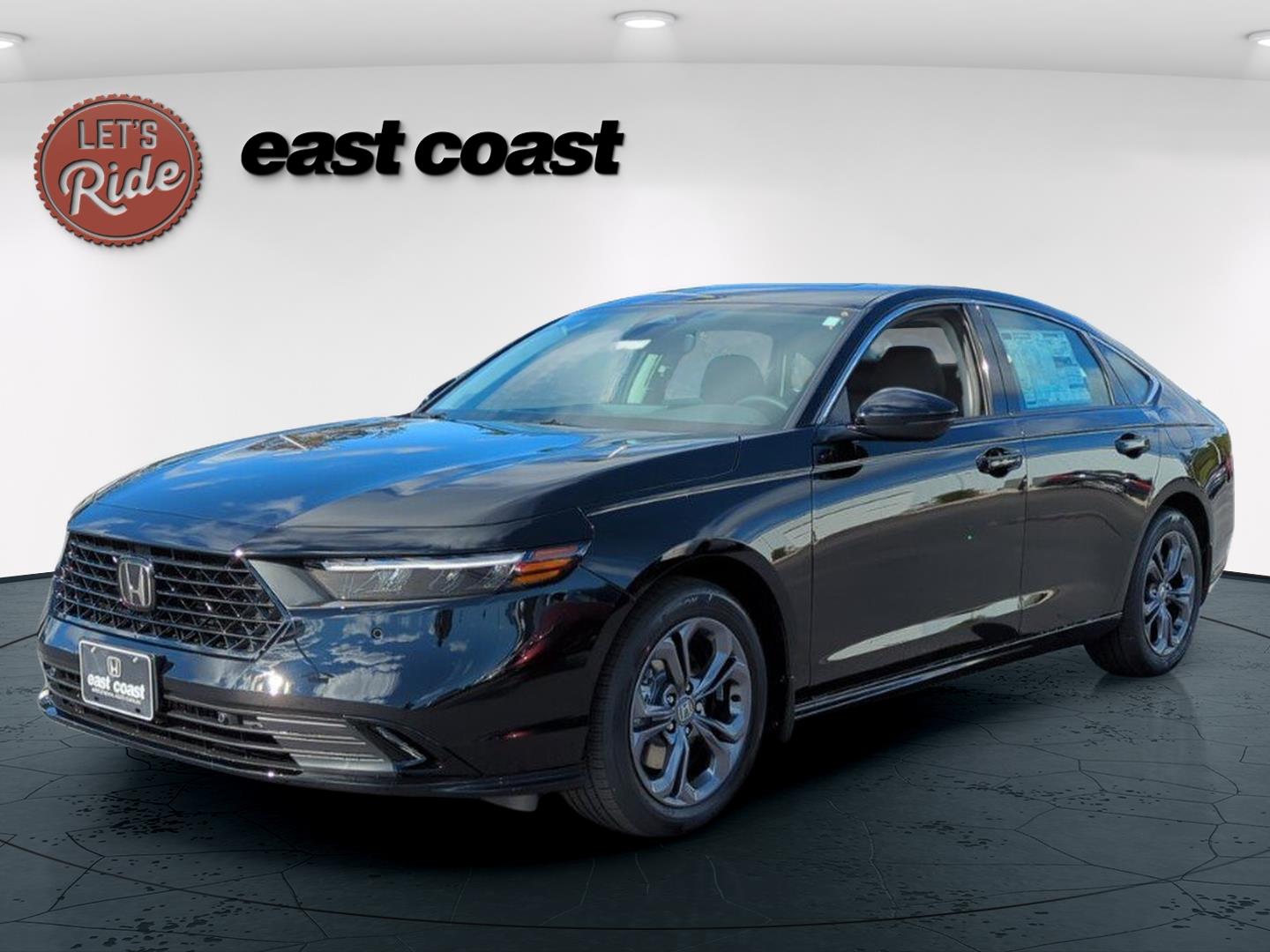 2025 Honda Accord Hybrid EX-L's photo