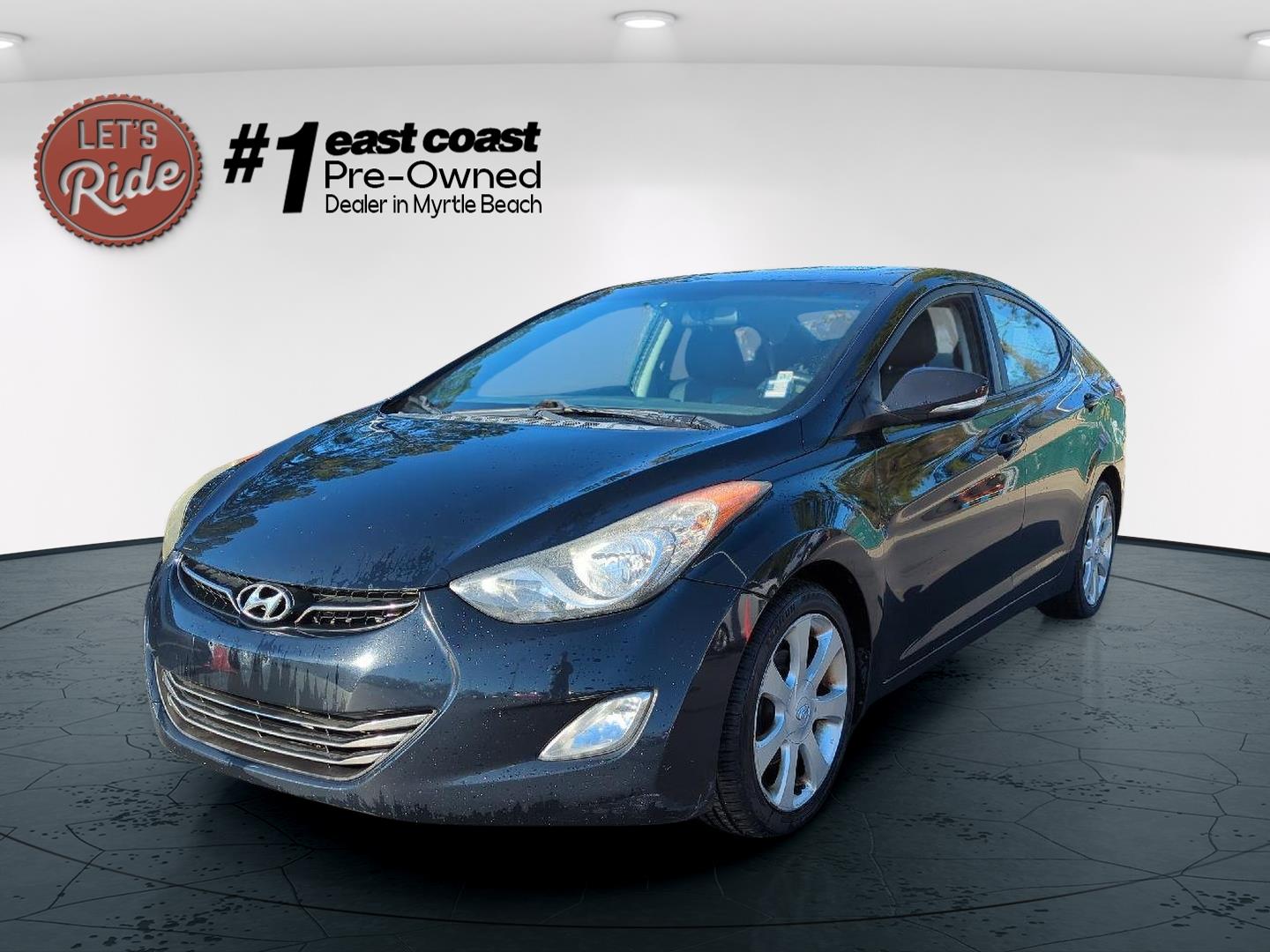 2012 Hyundai Elantra Limited's photo