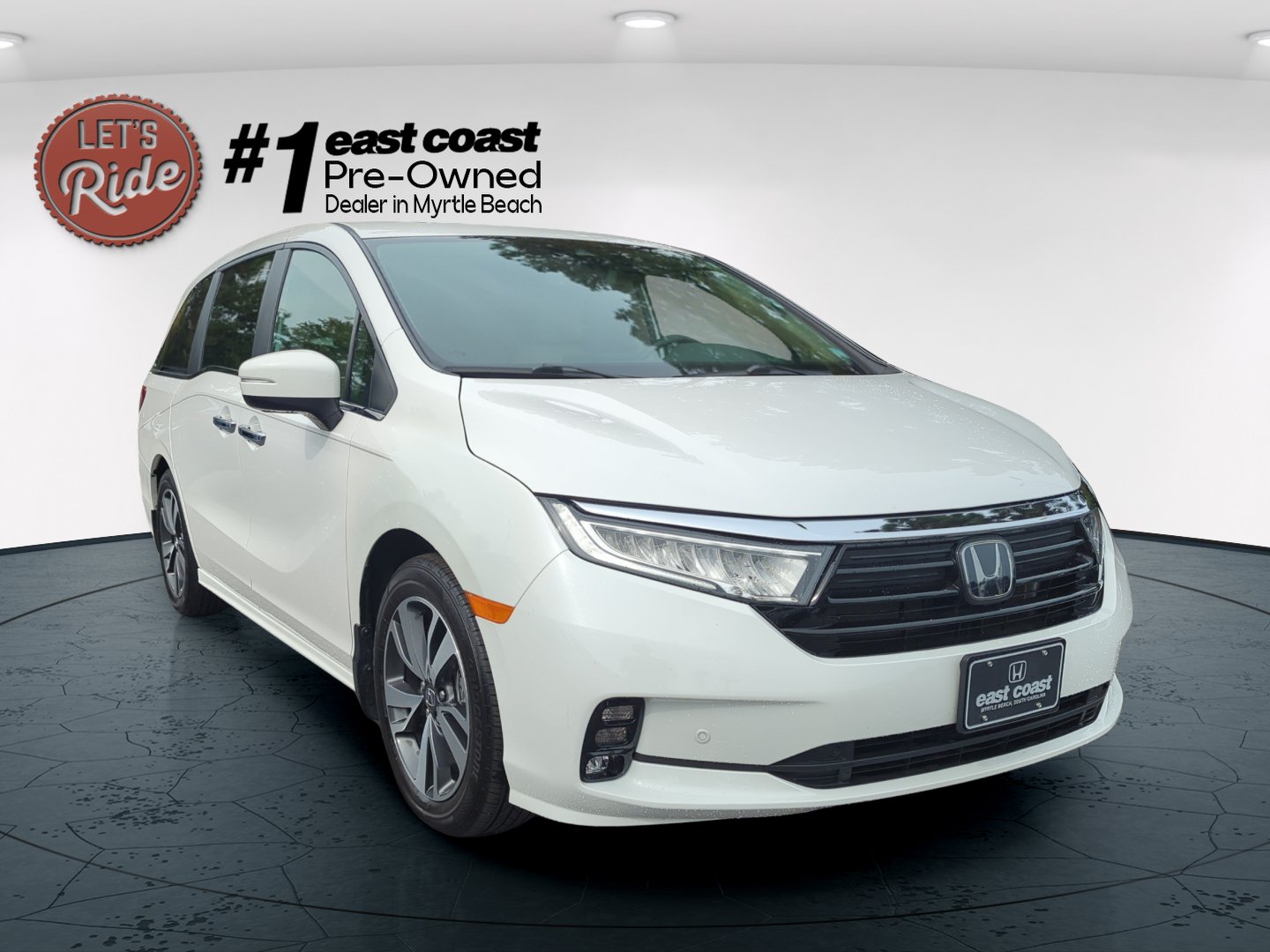 Certified 2024 Honda Odyssey Touring Van