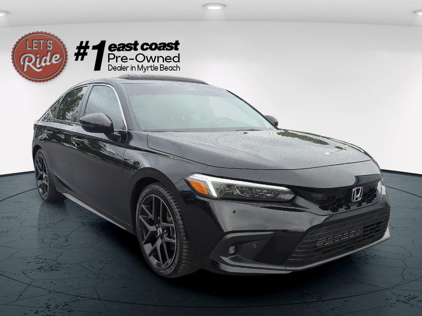 2023 Honda Civic Sport Touring Hatchback photo 3