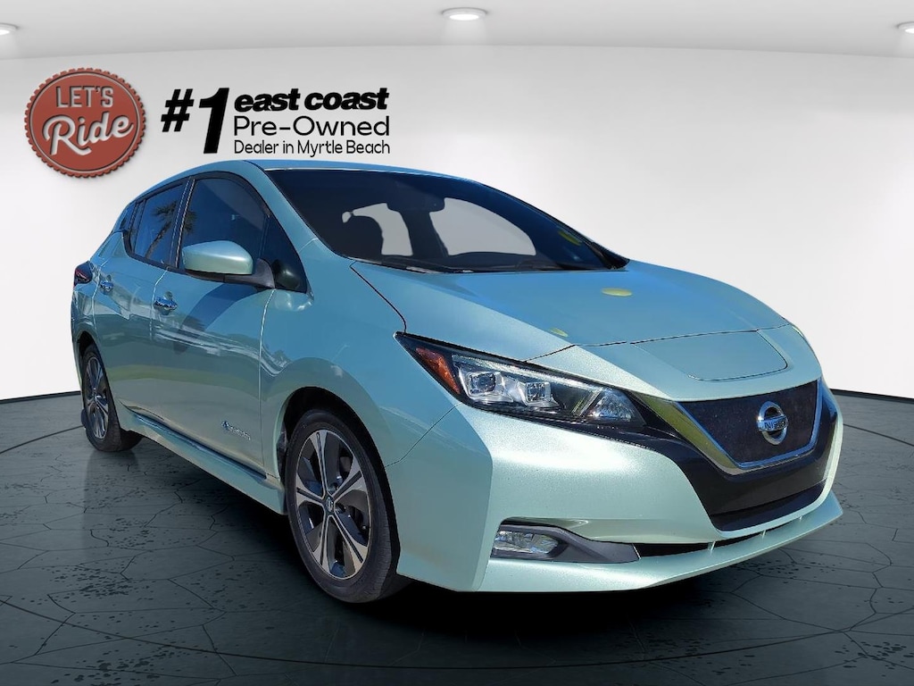 Used 2018 Nissan LEAF SV Hatchback