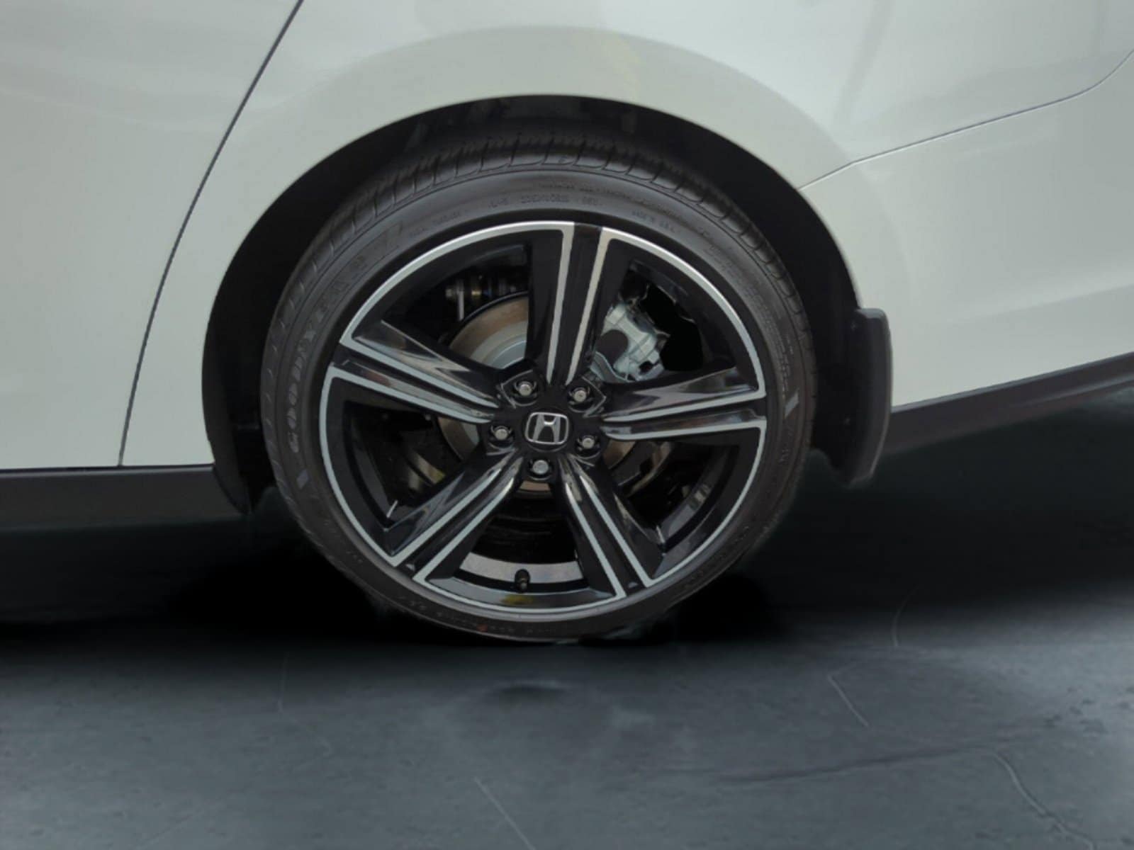 2025 Honda Accord Hybrid Sport - Photo 11