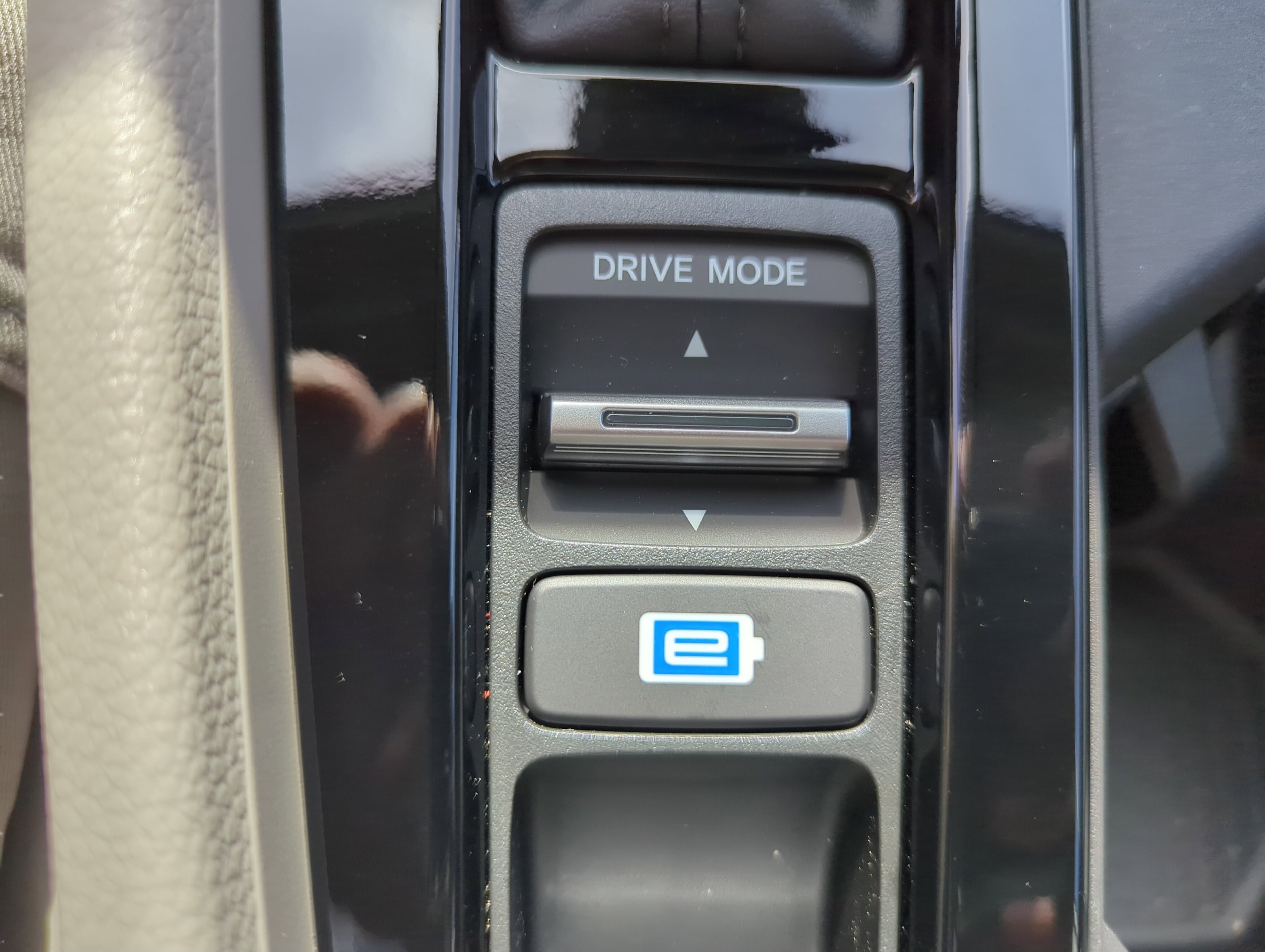 2026 Honda Accord Hybrid EX-L - Photo 28