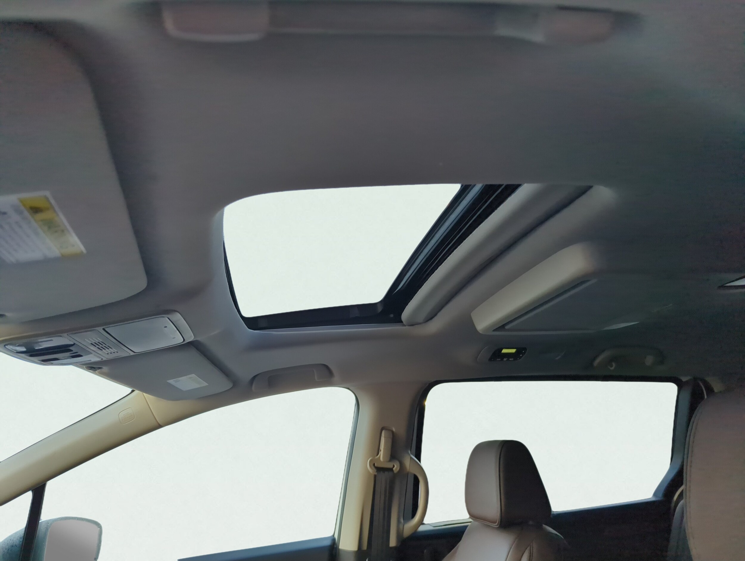 2025 Honda Odyssey Touring - Photo 14