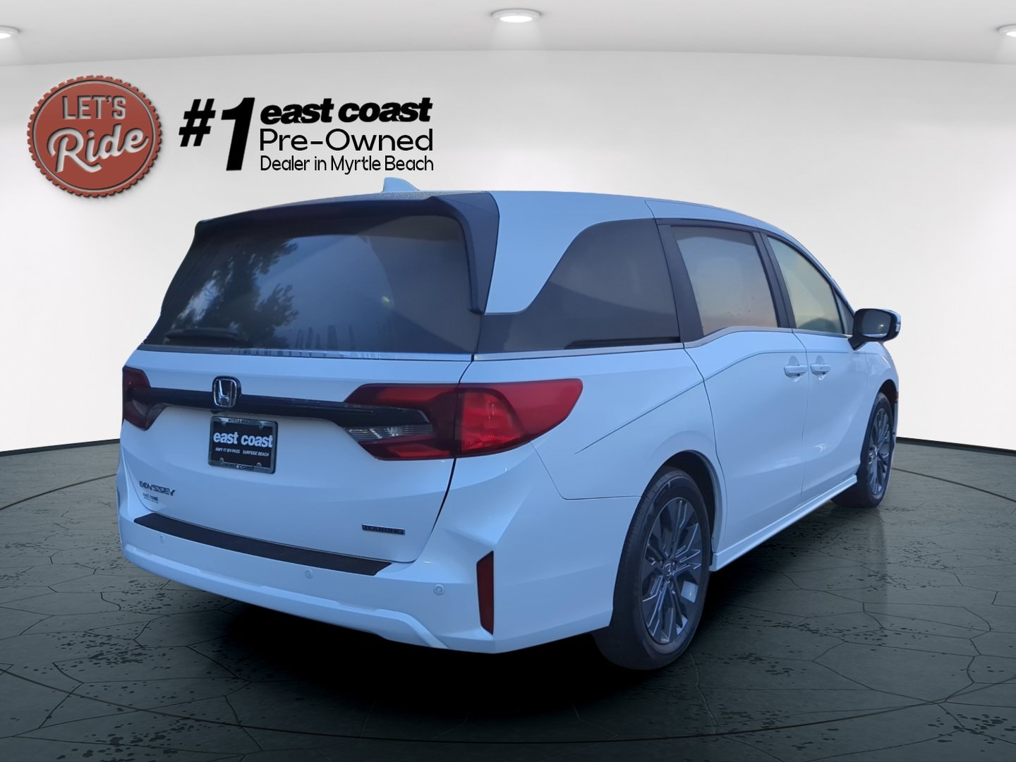 2025 Honda Odyssey Touring - Photo 8