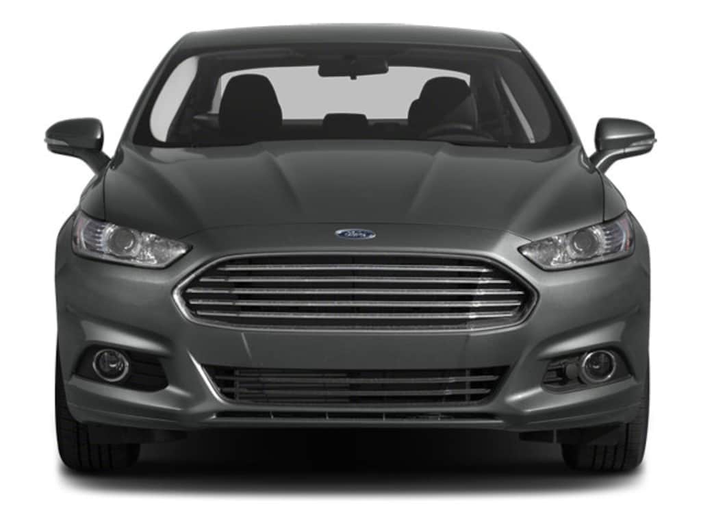 Used 2014 Ford Fusion SE Sedan