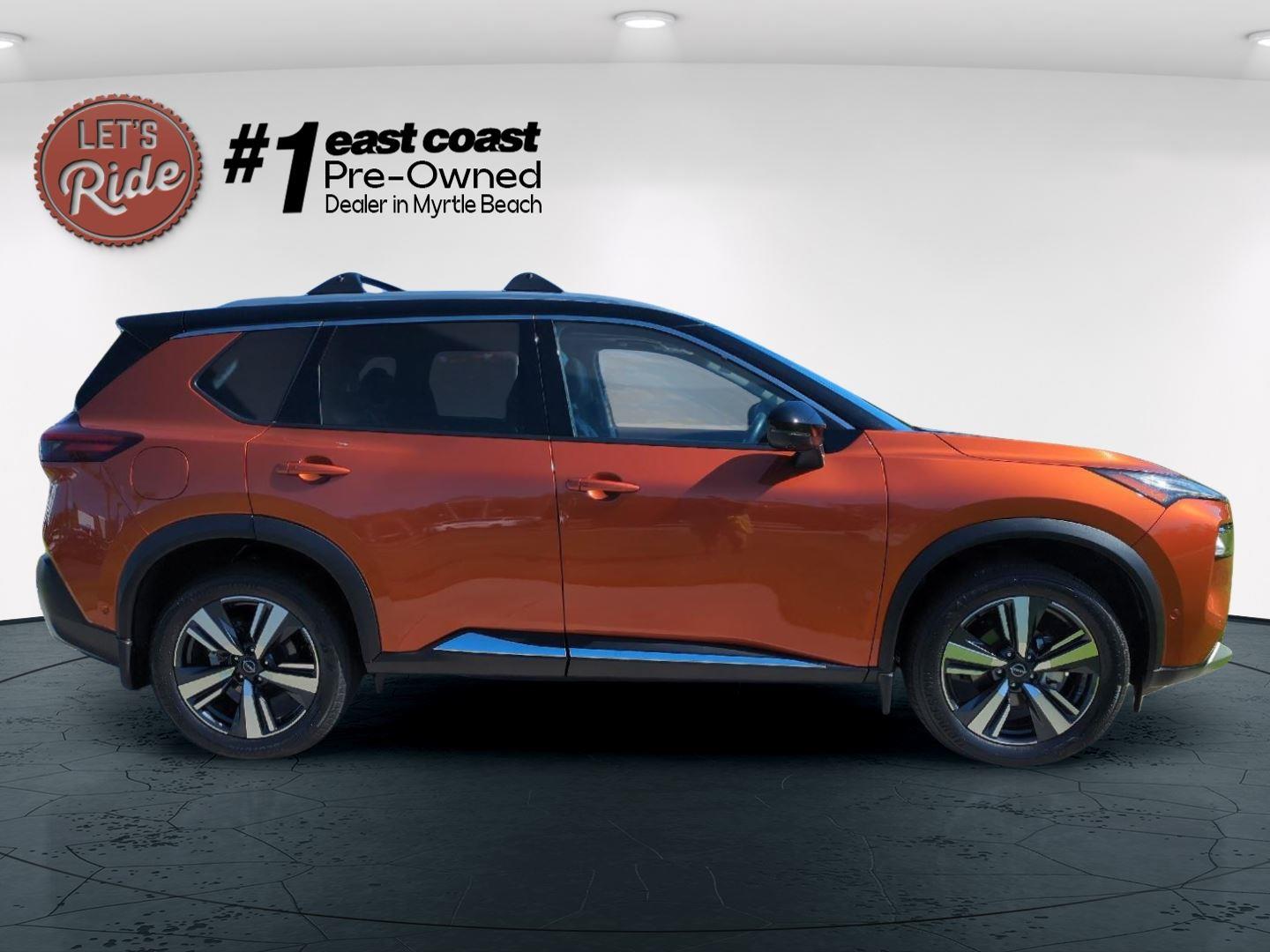 2022 Nissan Rogue Platinum photo 4