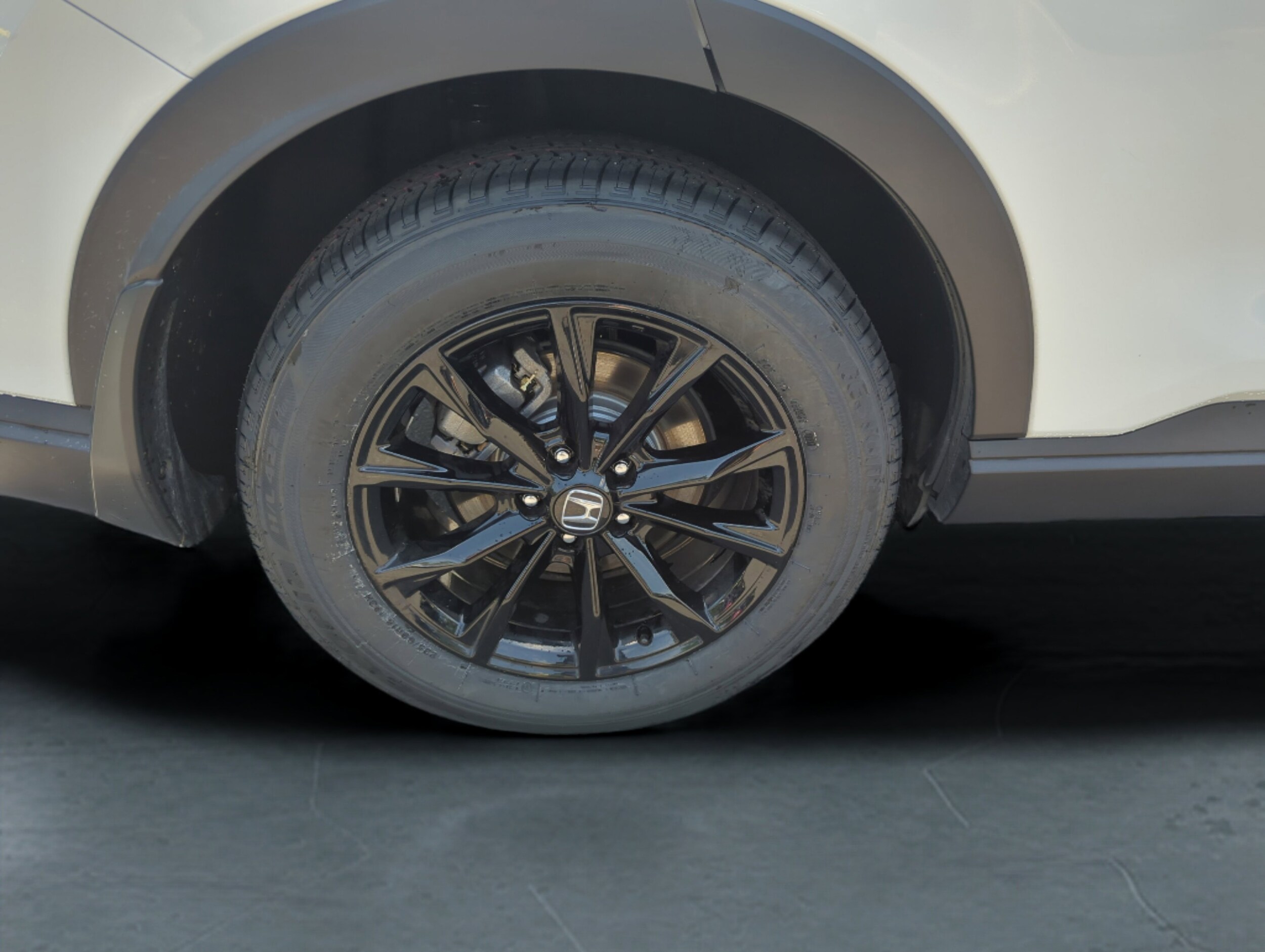 2024 Honda CR-V Sport - Photo 29