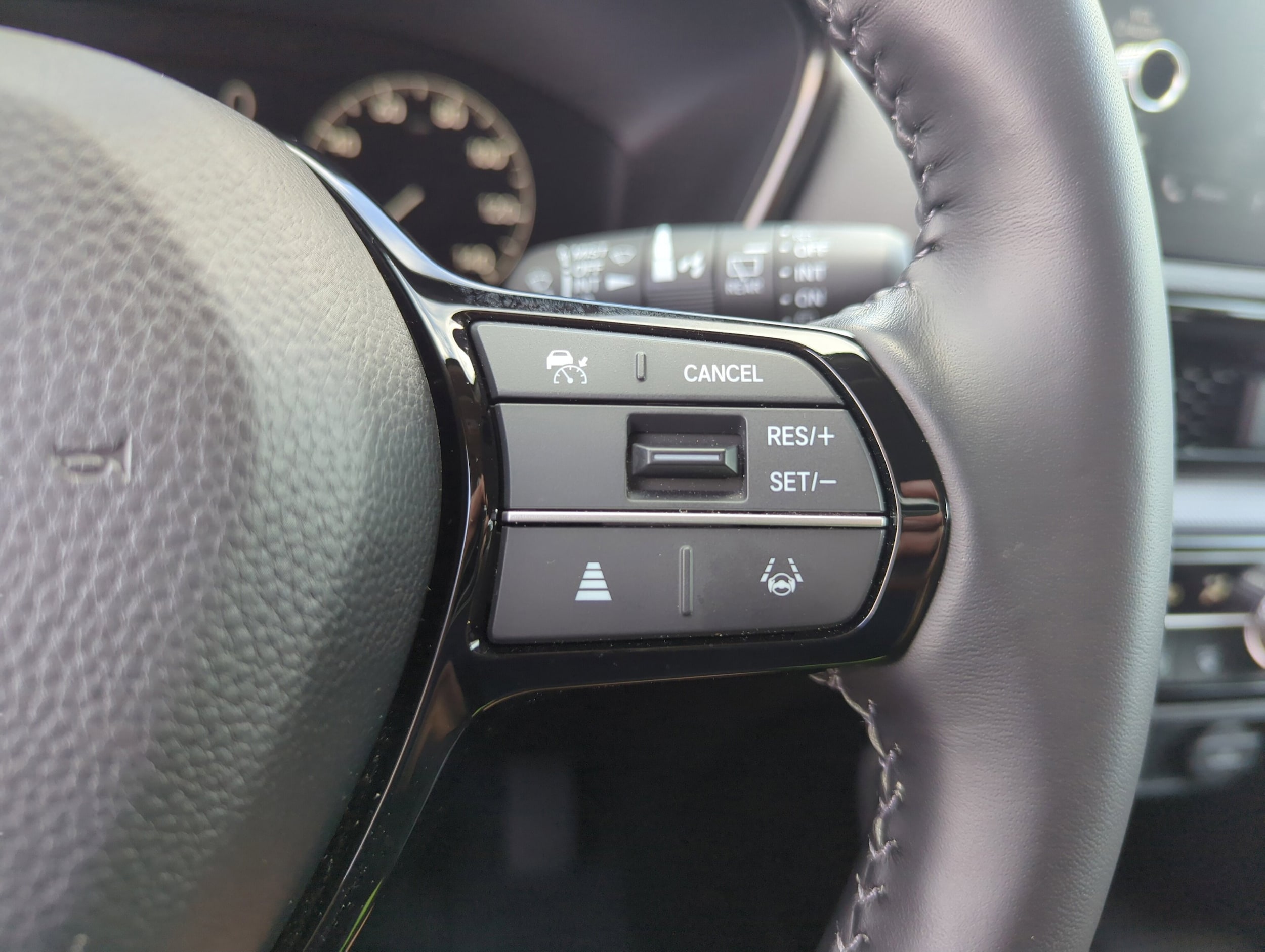 2025 Honda CR-V EX-L - Photo 18