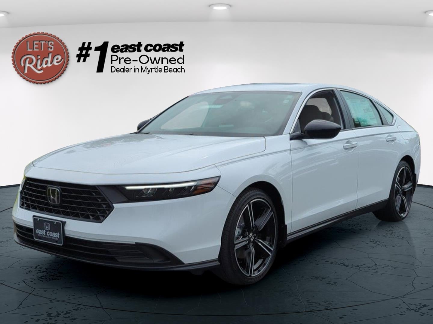 2025 Honda Accord Hybrid Sport's photo