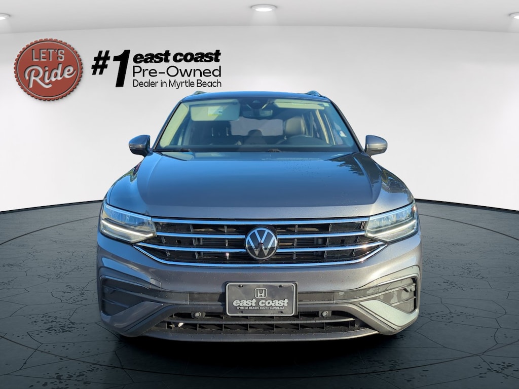 Used 2022 Volkswagen Tiguan SE SUV