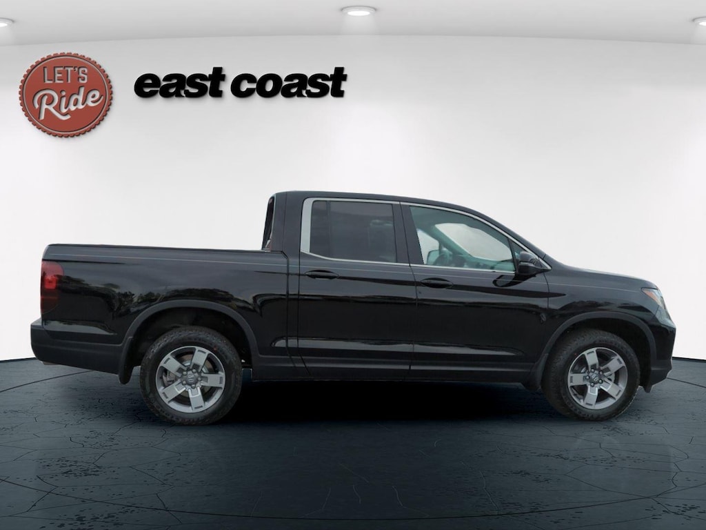 New 2026 Honda Ridgeline RTL Truck Crew Cab