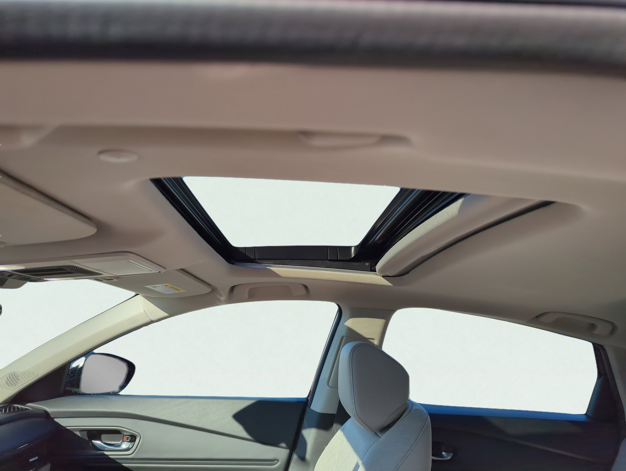 2025 Honda Accord SE - Photo 9