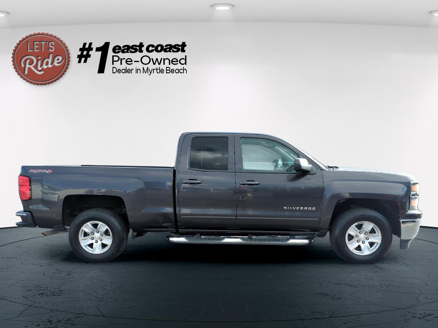2015 Chevrolet Silverado 1500 LT photo 3