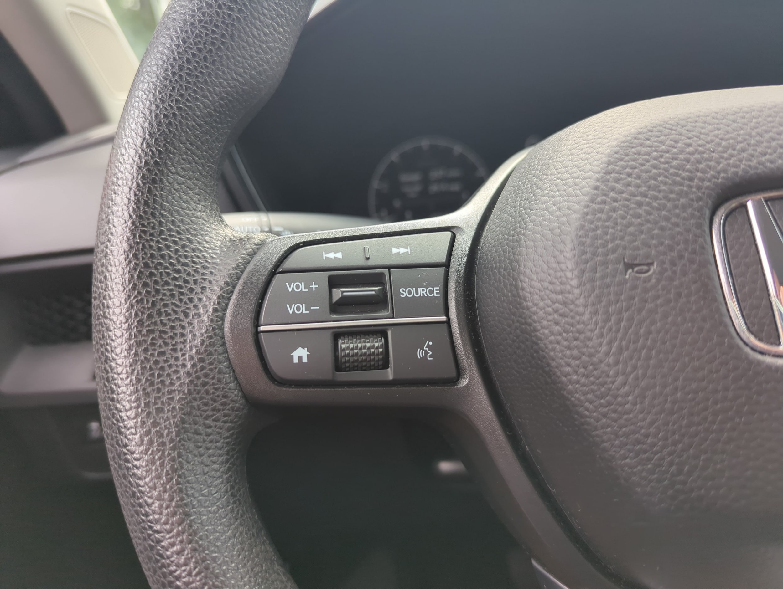 2024 Honda CR-V EX - Photo 17