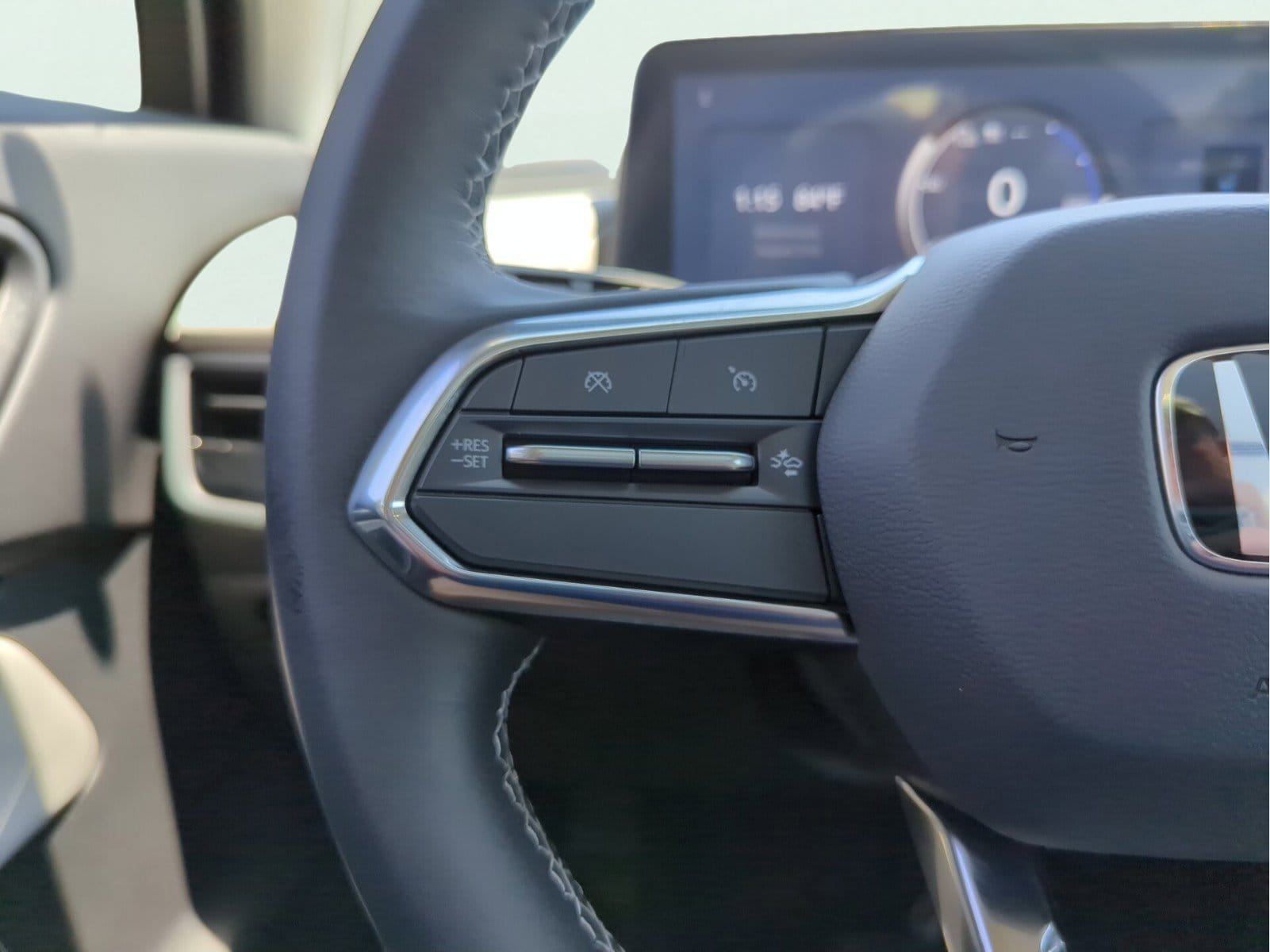 2025 Honda Prologue Touring - Photo 18