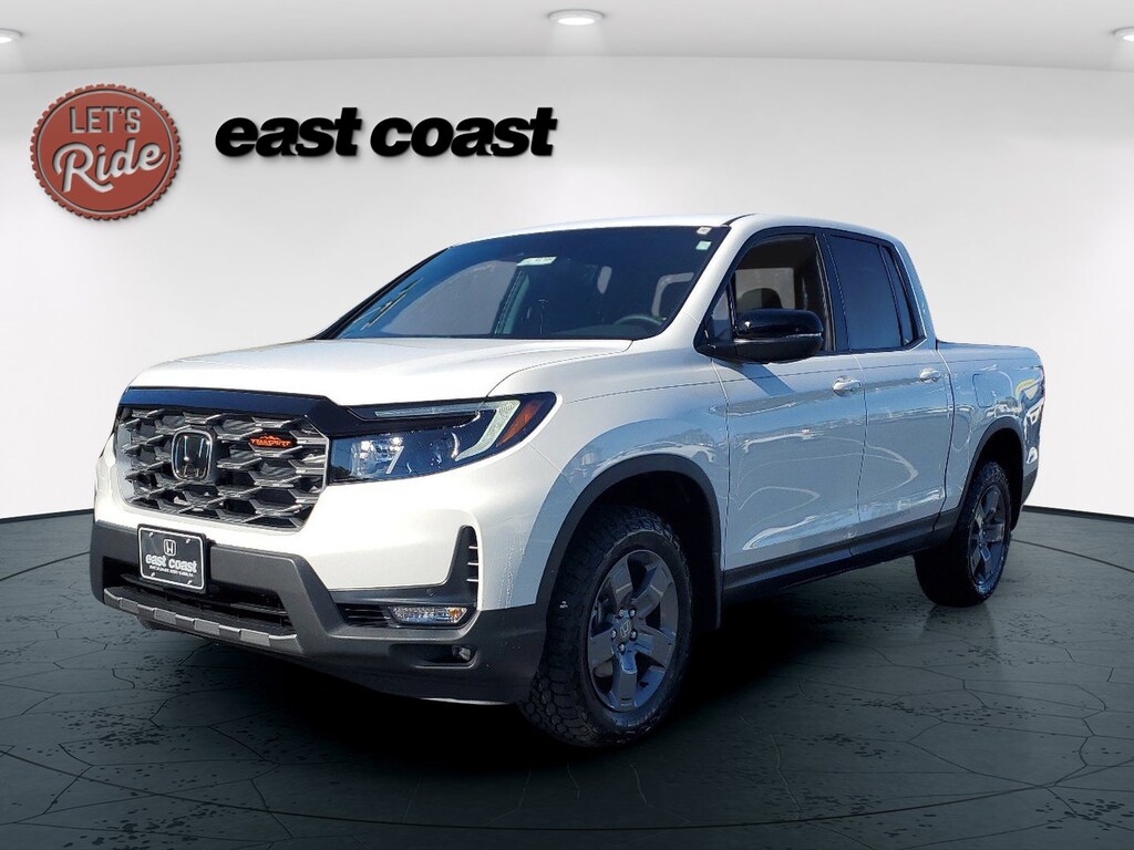 Certified 2025 Honda Ridgeline TrailSport Truck Crew Cab