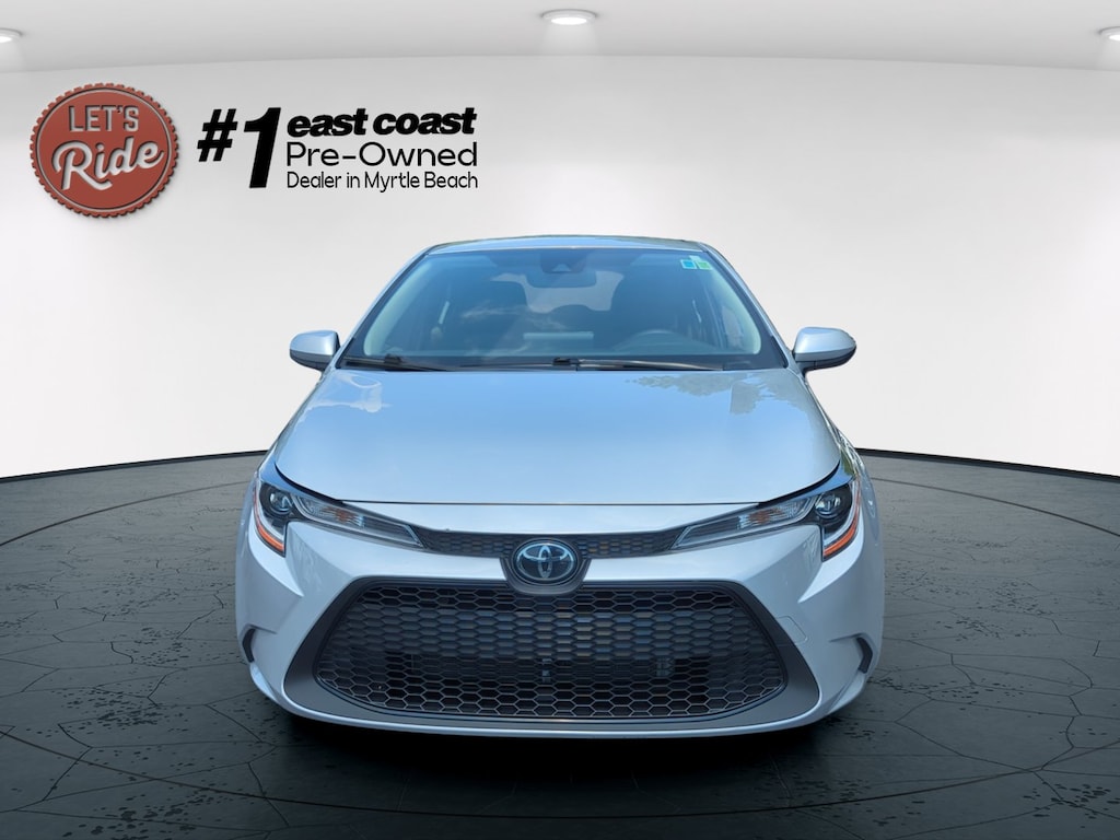 Used 2022 Toyota Corolla LE Sedan