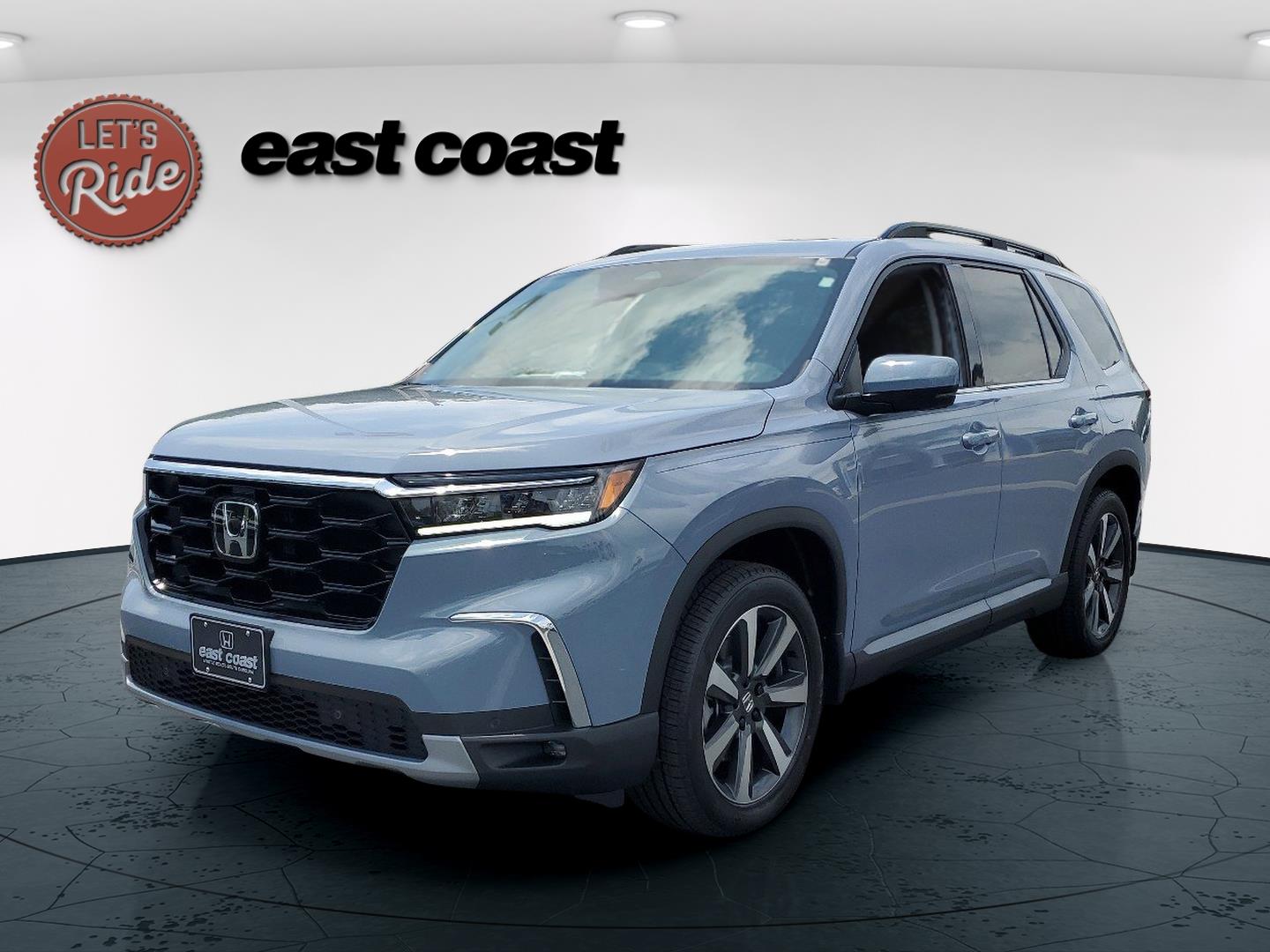 2025 Honda Pilot Touring's photo