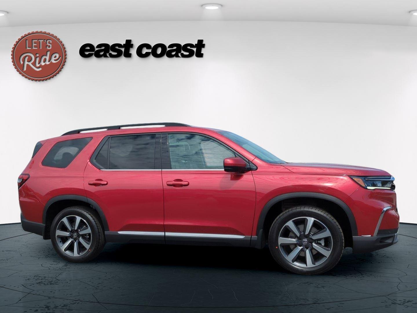 2025 Honda Pilot Touring photo 3