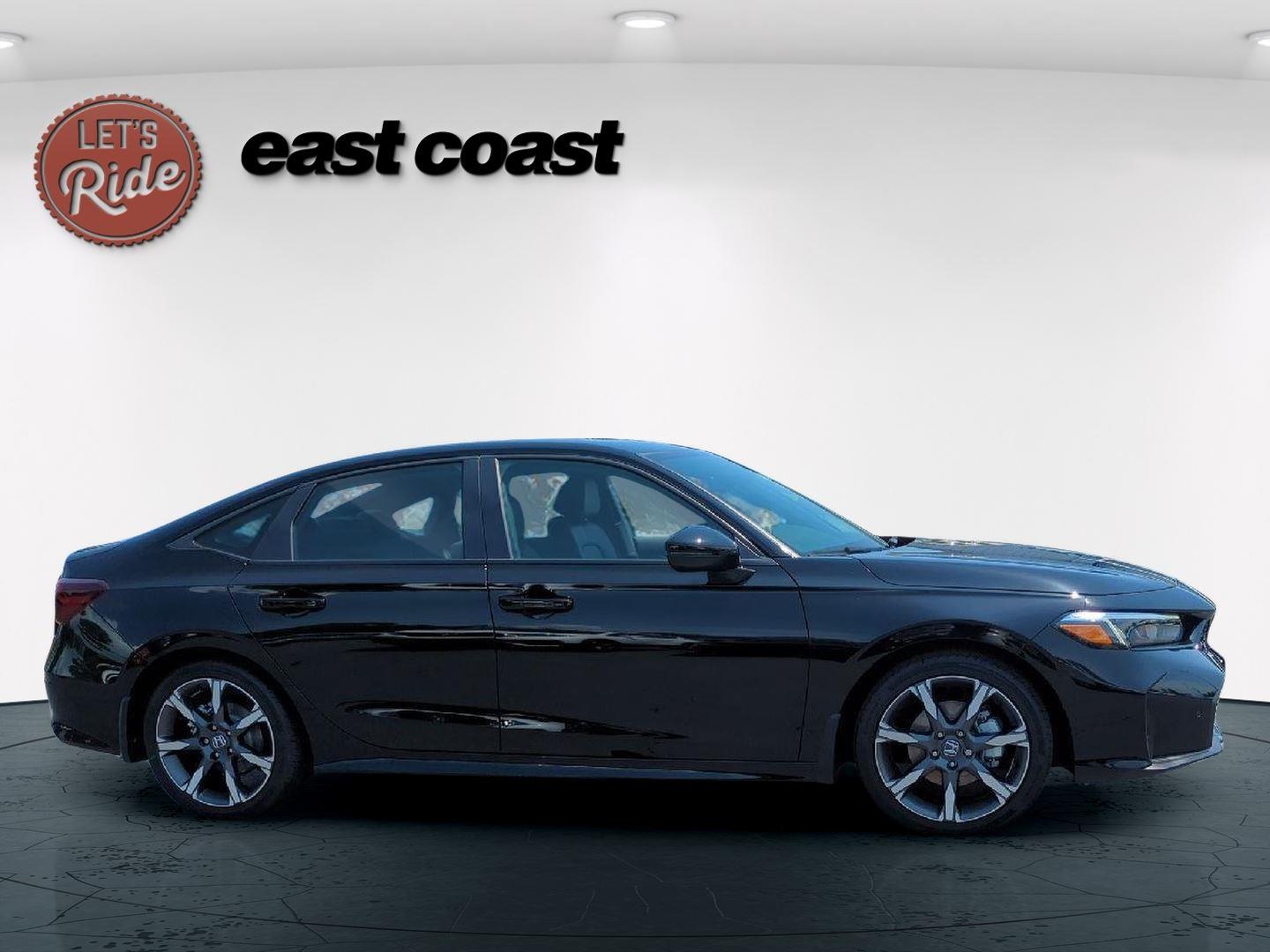 2026 Honda Civic Hybrid Sport Touring photo 4