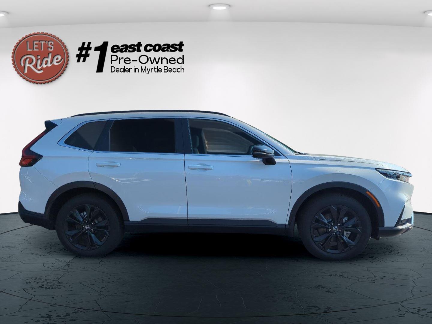 2024 Honda CR-V Hybrid Sport Touring photo 4