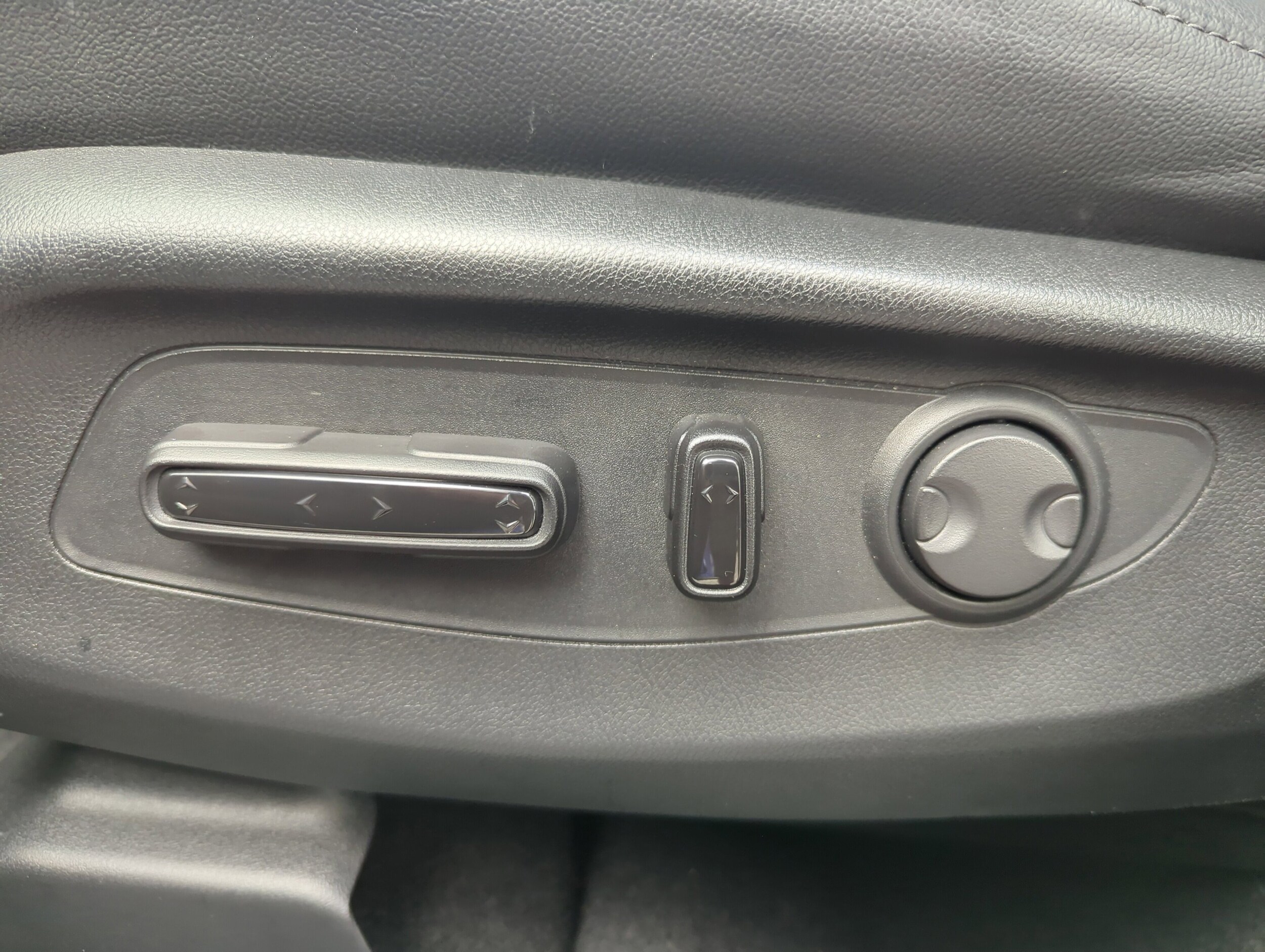 2025 Honda CR-V EX-L - Photo 31