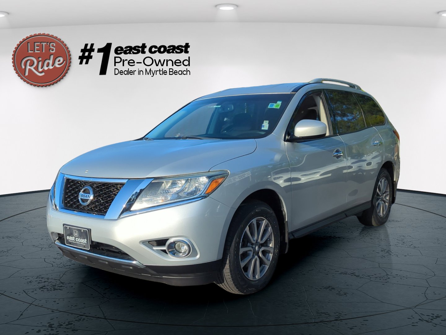 2015 Nissan Pathfinder SV