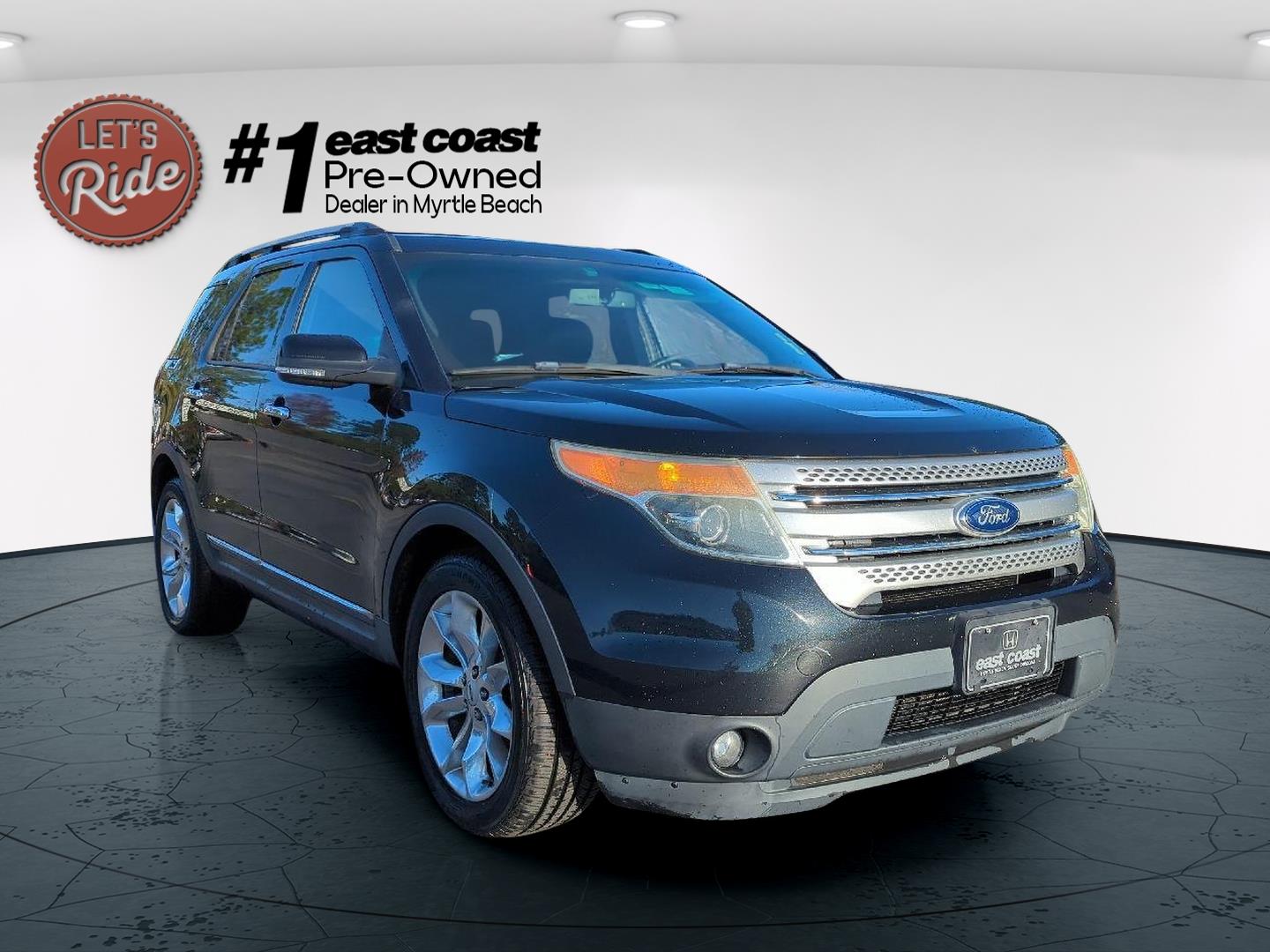 2013 Ford Explorer XLT photo 2