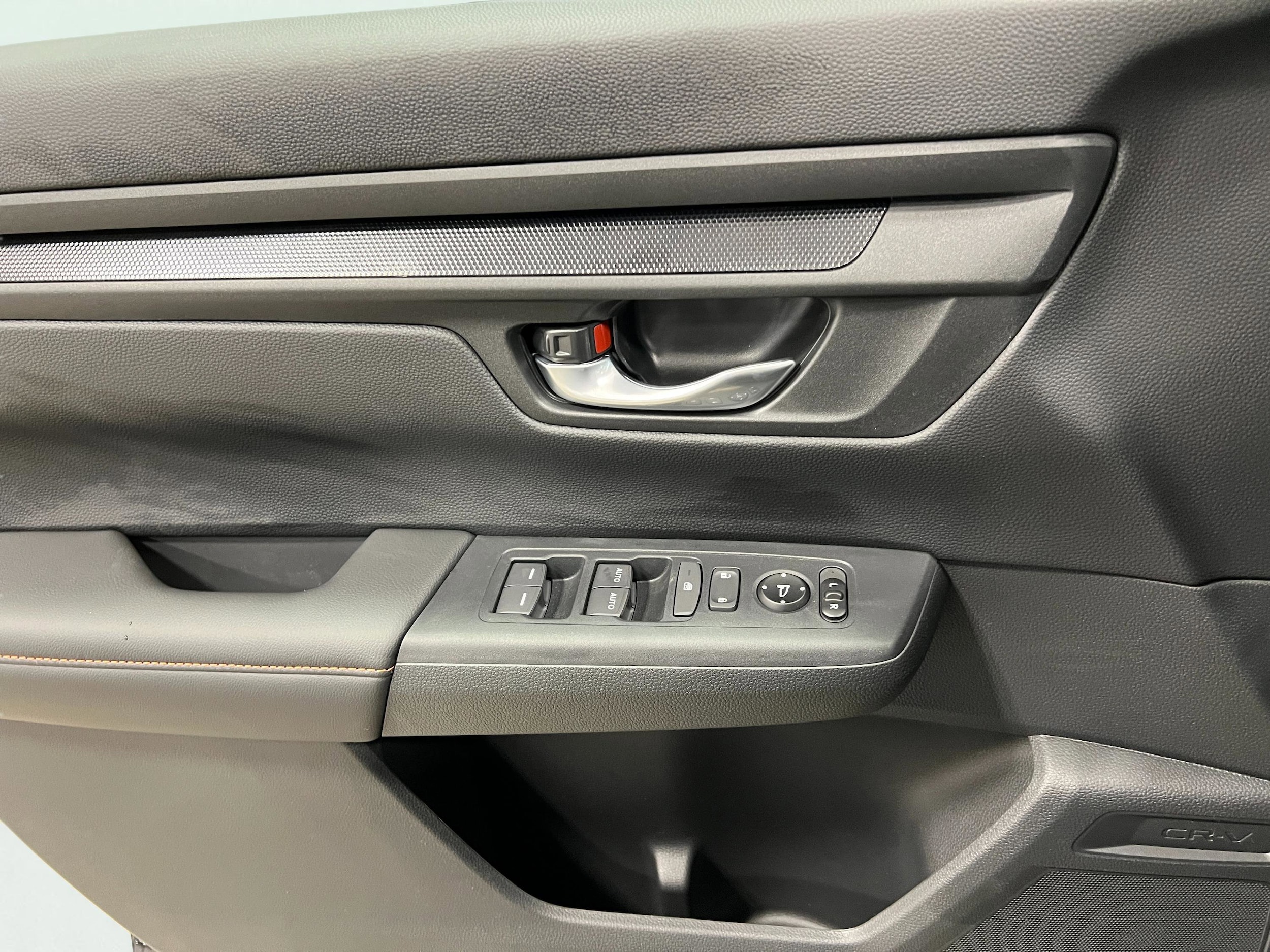 2025 Honda CR-V Sport - Photo 28