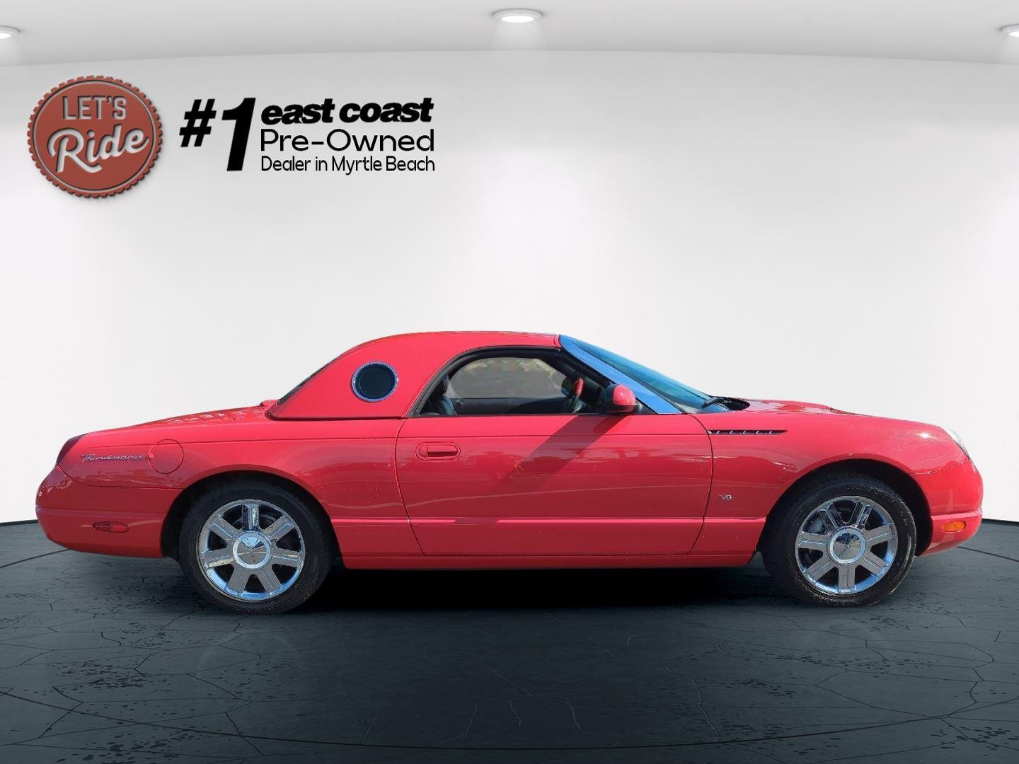 2004 Ford Thunderbird Deluxe photo 4