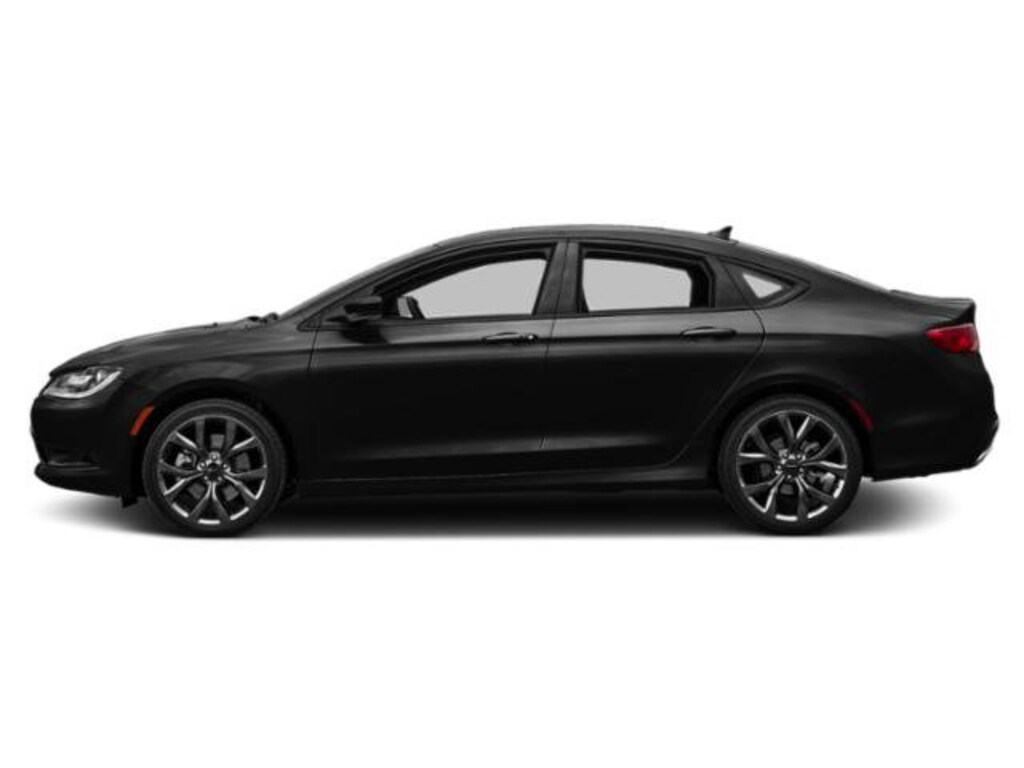 Used 2015 Chrysler 200 S Sedan