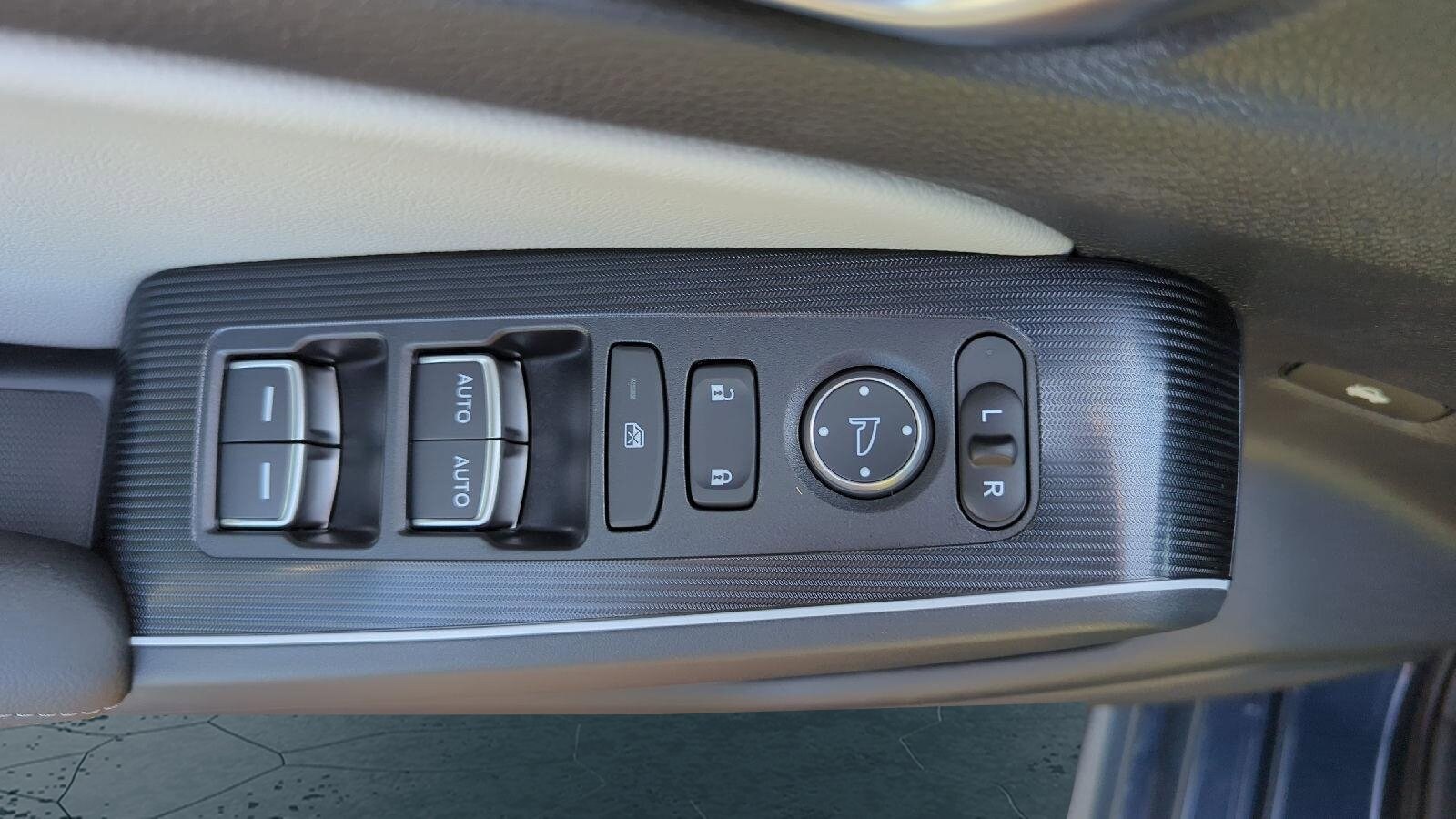 2026 Honda Civic Sport Touring - Photo 24