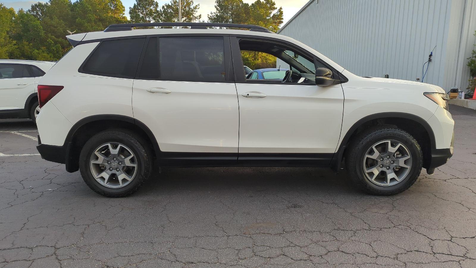 2023 Honda Passport TrailSport photo 4
