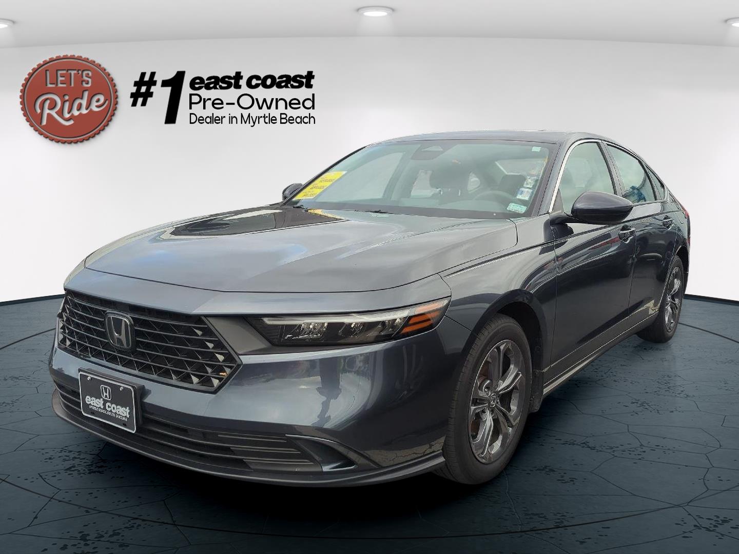 2023 Honda Accord EX's photo