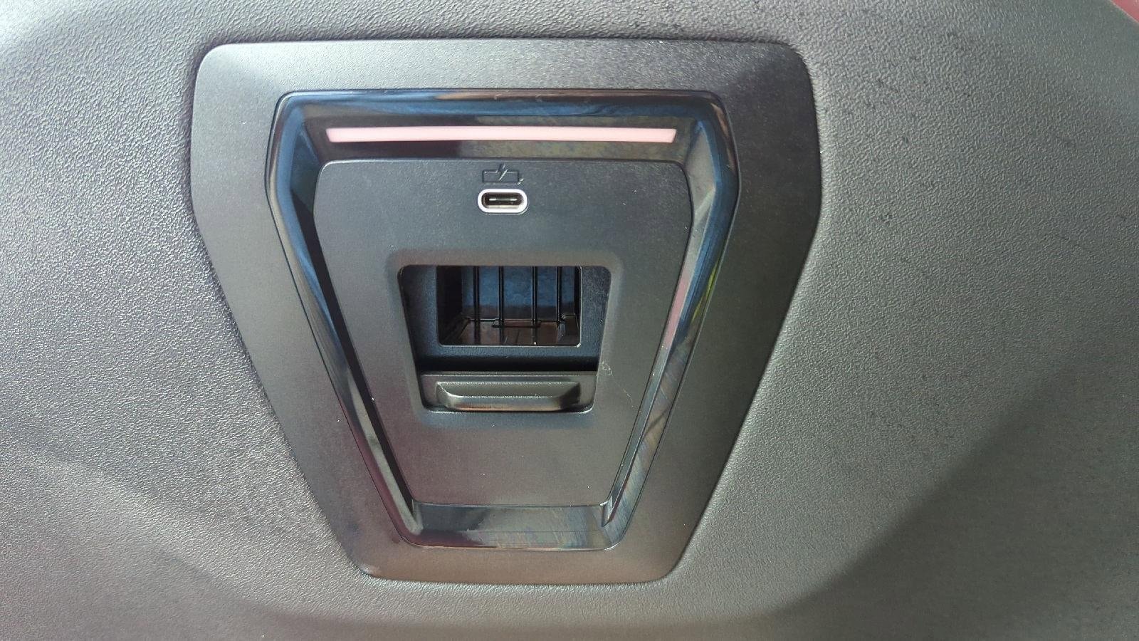 2025 BMW i5 40 - Photo 15