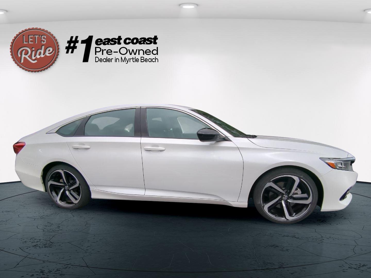 2022 Honda Accord Sport photo 4