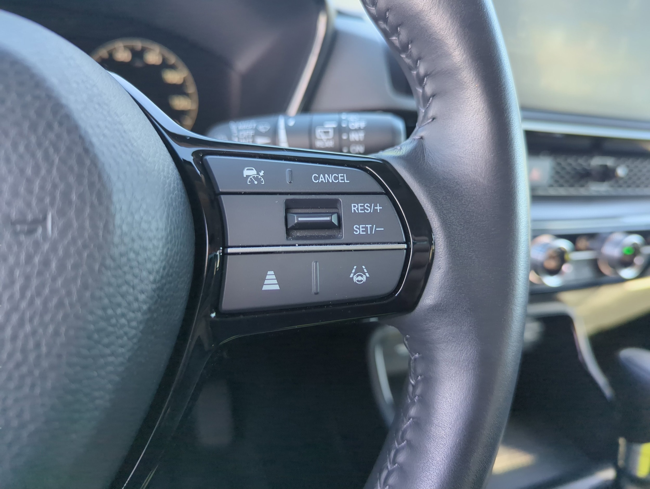 2025 Honda CR-V EX-L - Photo 22