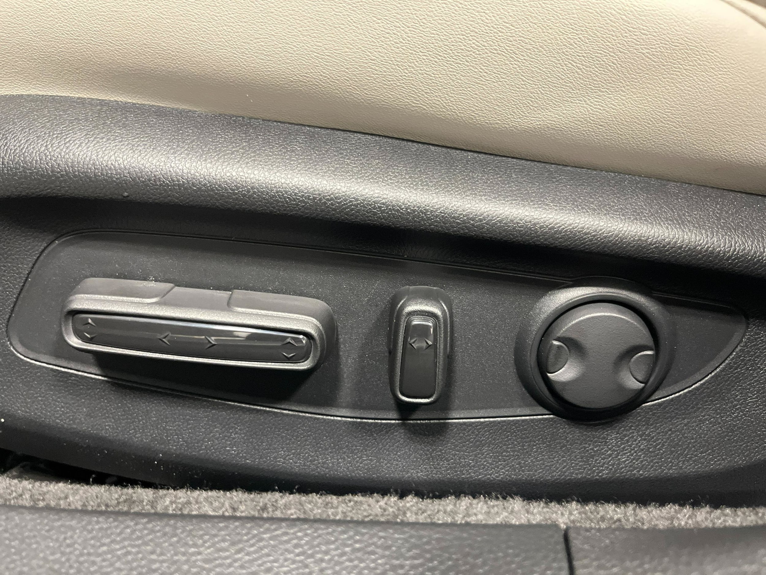 2026 Honda Accord Hybrid EX-L - Photo 33