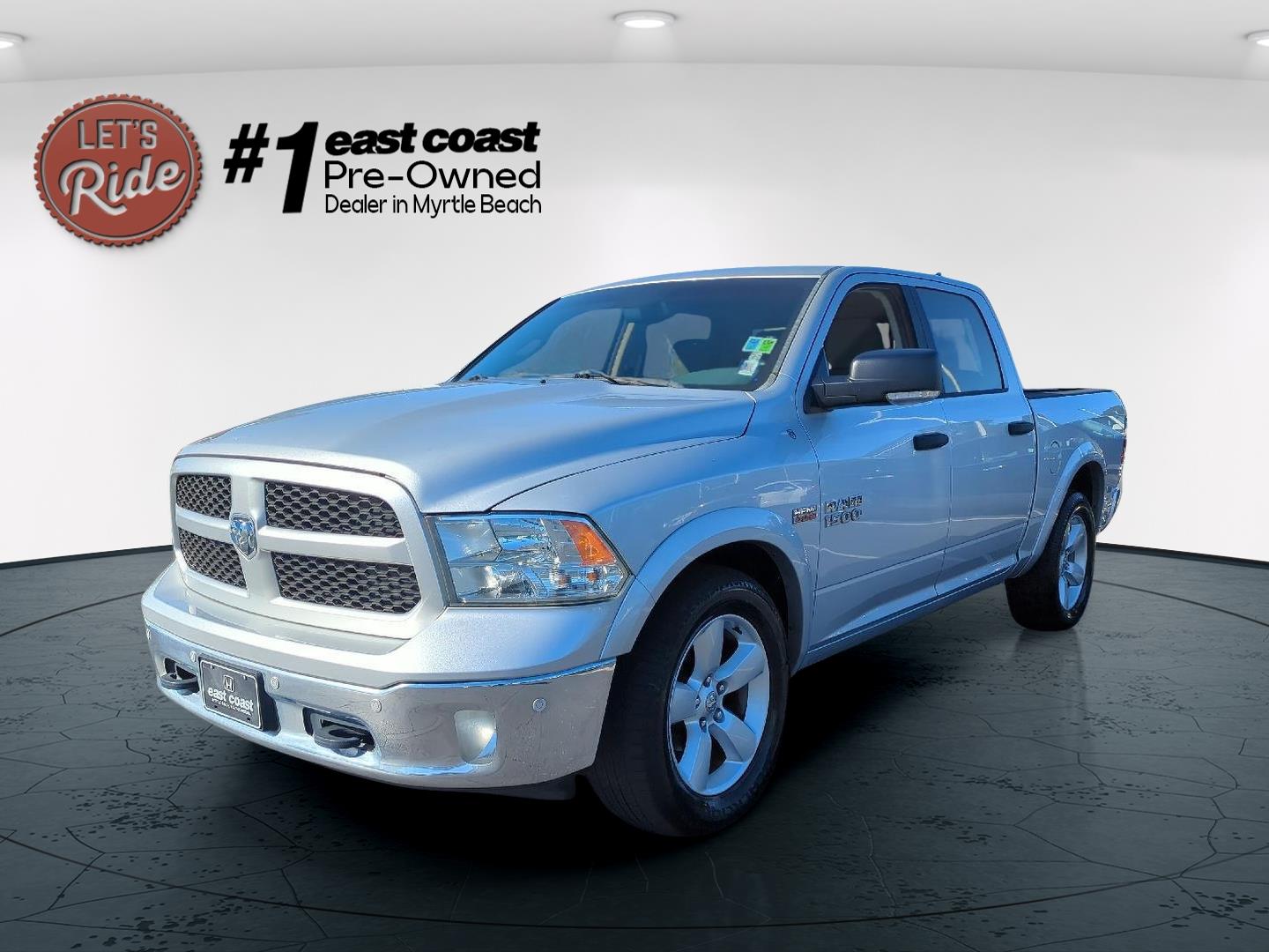 2015 RAM Ram 1500 Pickup Outdoorsman's photo