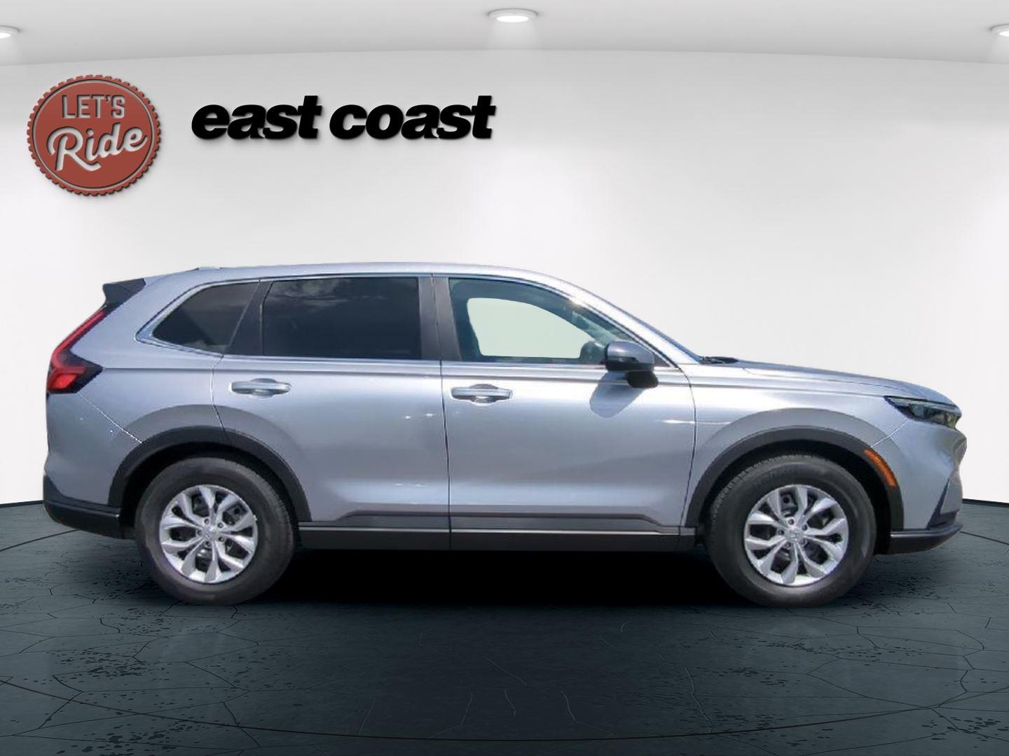 2026 Honda CR-V LX photo 4