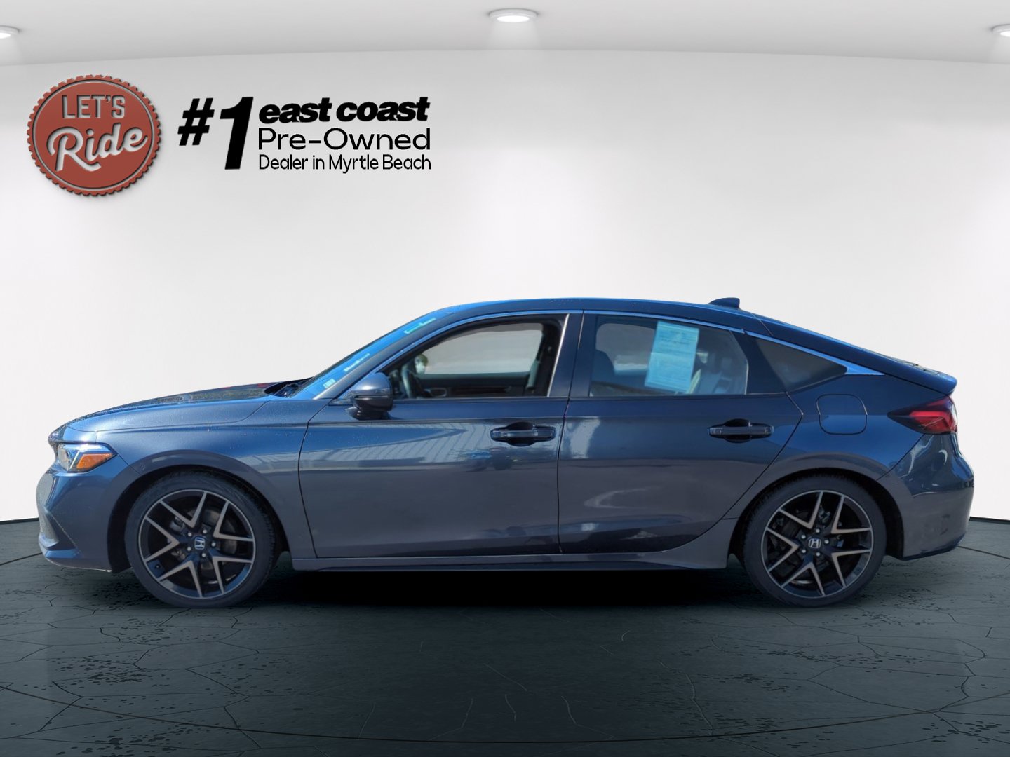2022 Honda Civic Hatchback Sport Touring - Photo 8