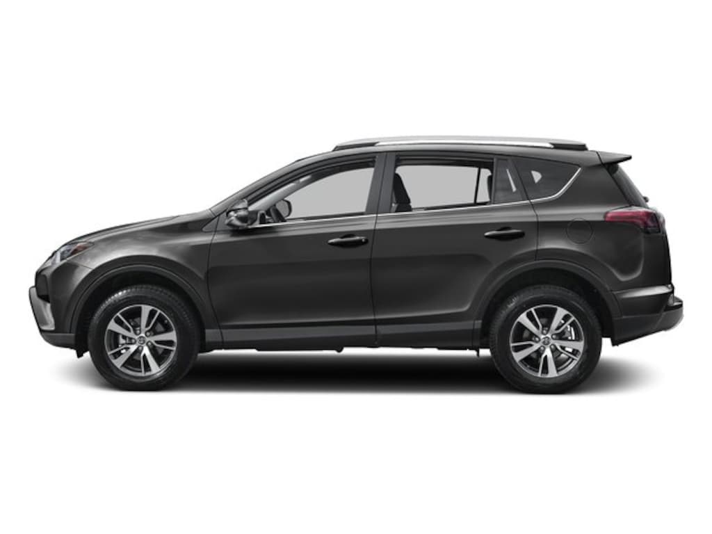 Used 2018 Toyota RAV4 XLE SUV