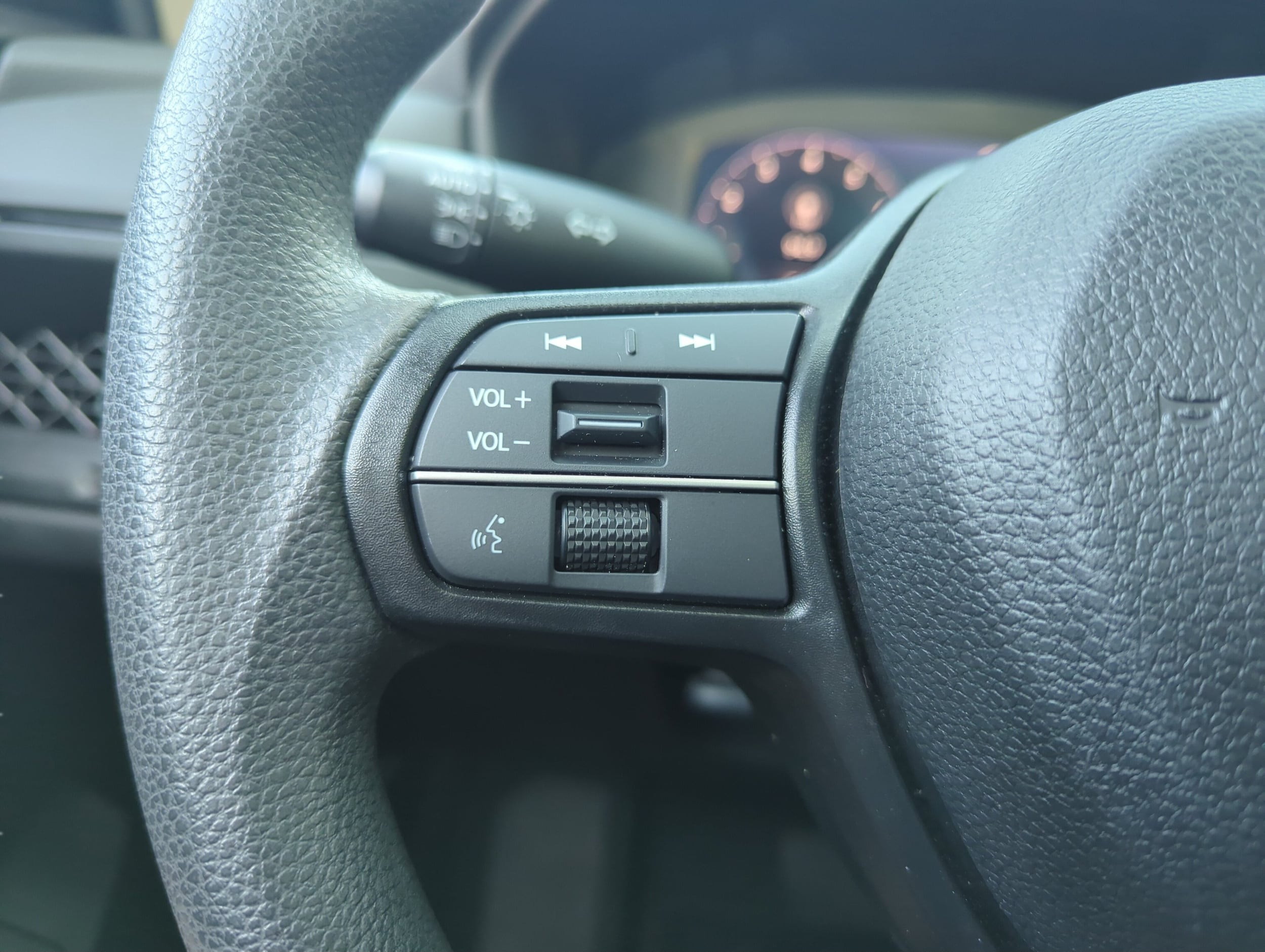 2024 Honda Accord EX - Photo 14