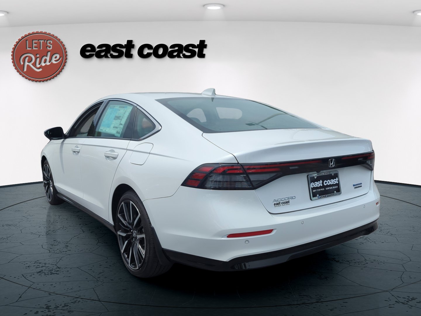 2026 Honda Accord Hybrid Touring - Photo 9