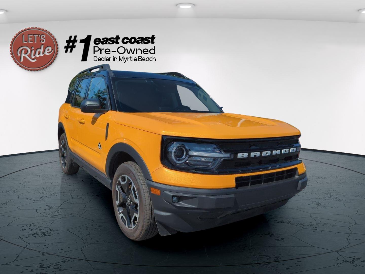 2023 Ford Bronco Sport Outer Banks photo 2