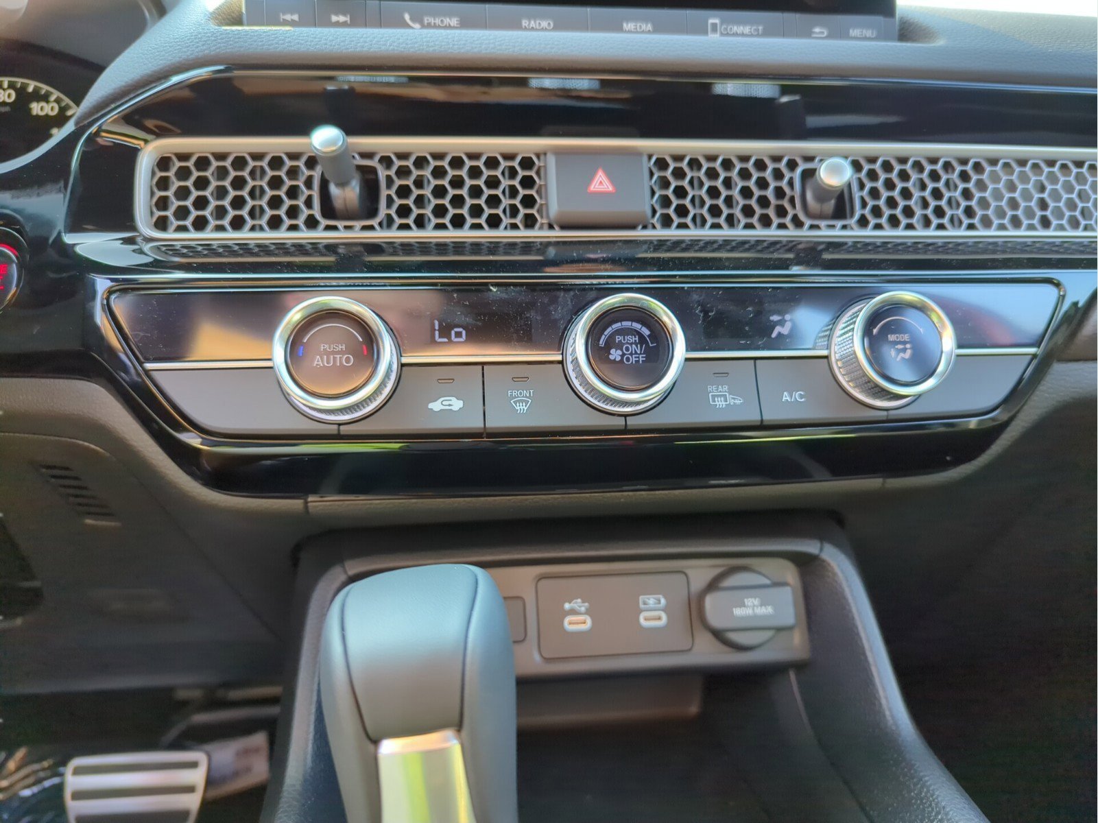 2025 Honda Civic Sport - Photo 25