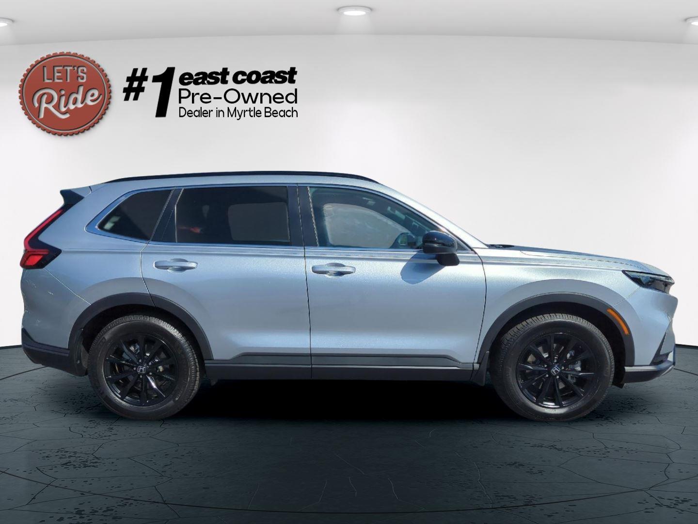 2023 Honda CR-V Hybrid Sport photo 4