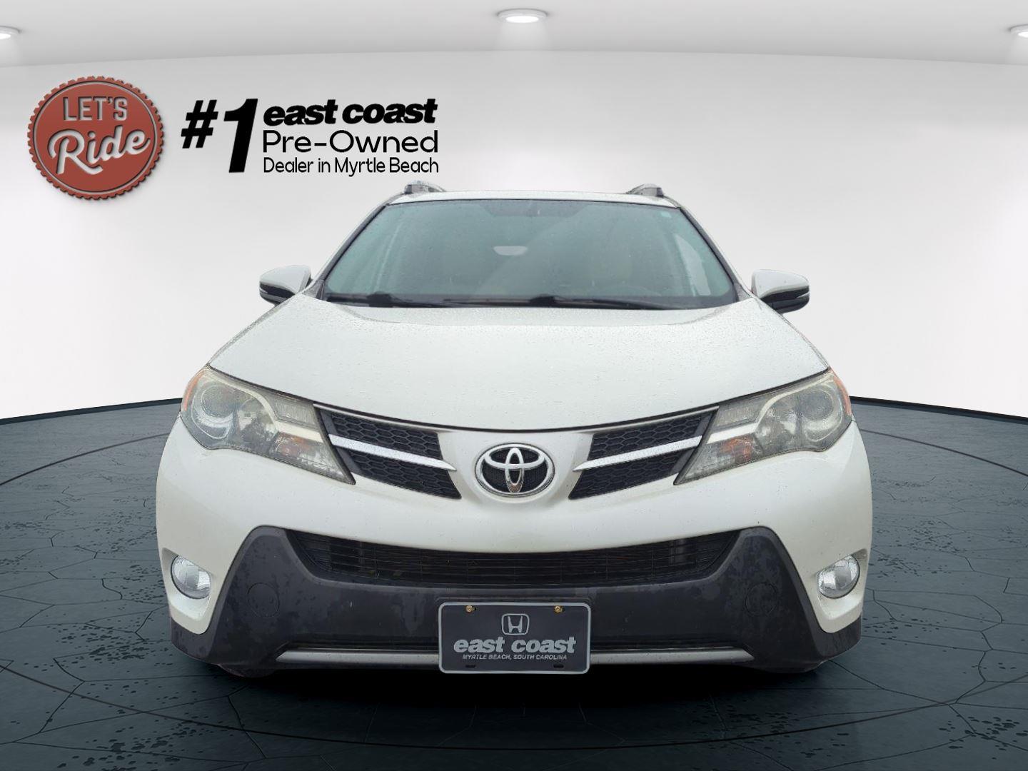2015 Toyota RAV4 Limited photo 2